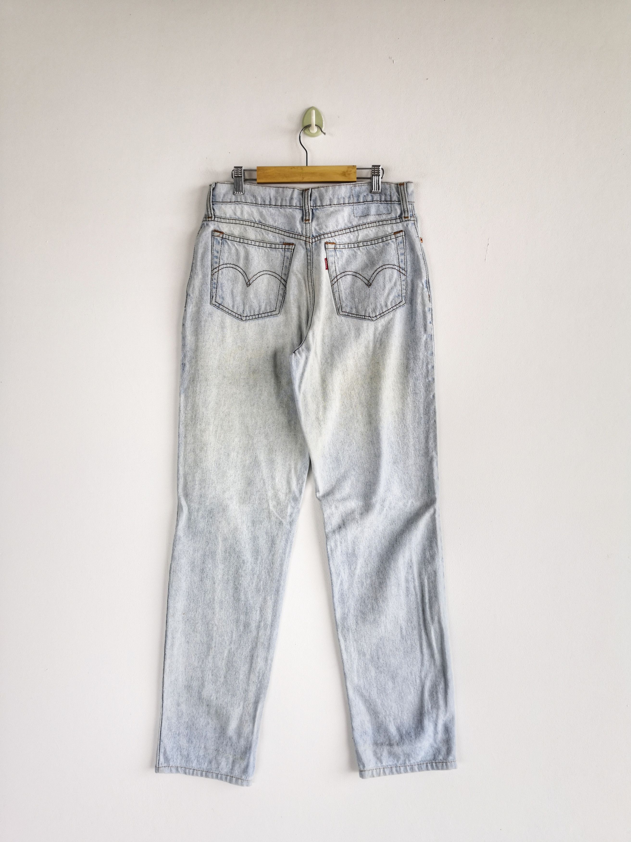 Levi's Vintage Levi's 545 Light Wash Jeans Levis Distressed Denim Size 28" / US 6 / IT 42 - 2 Thumbnail