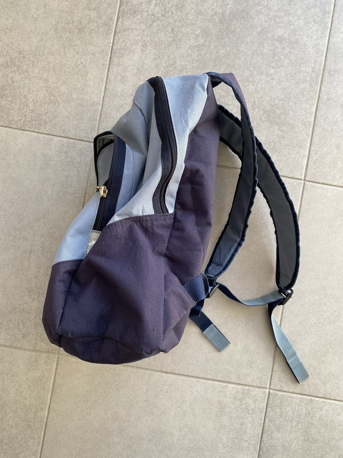 Nike Vintage Nike Backpack Size ONE SIZE - 9 Thumbnail