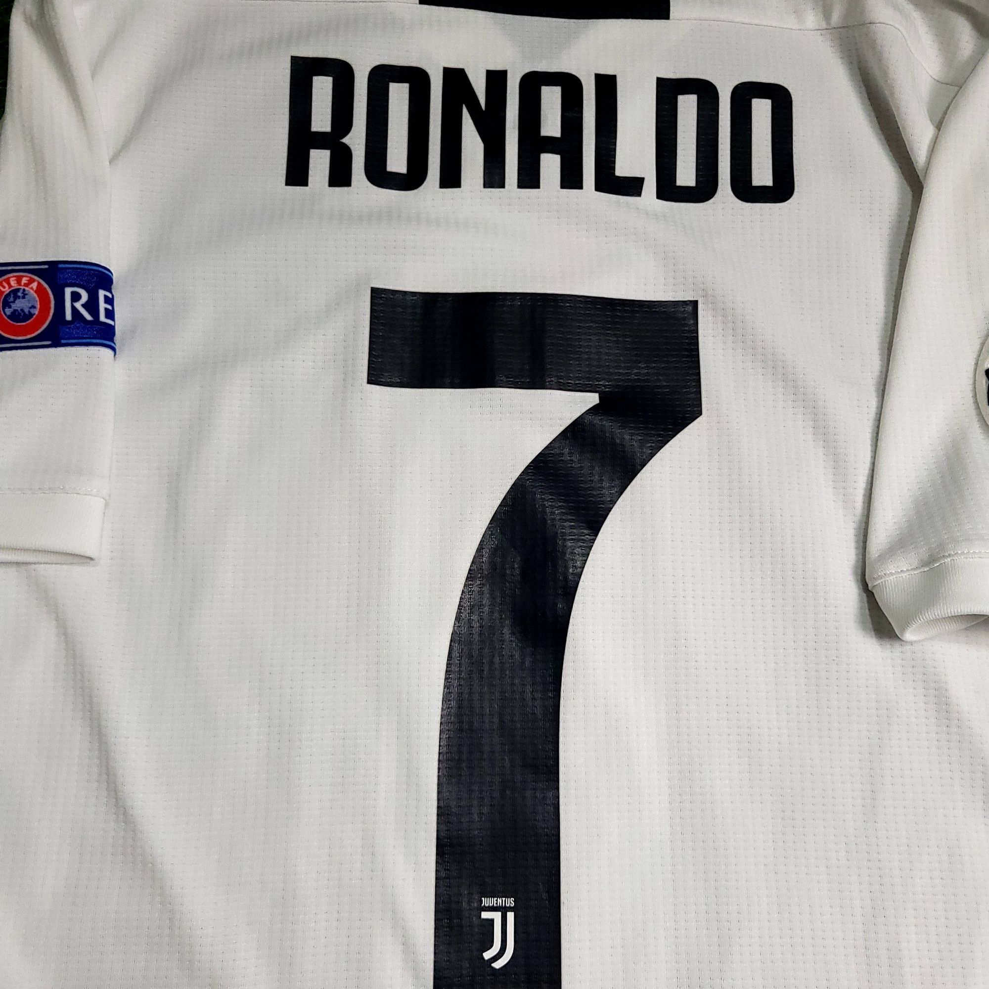 Adidas Ronaldo Juventus 2018 2019 DEBUT PLAYER ISSUE Soccer Jersey Size US M / EU 48-50 / 2 - 4 Thumbnail