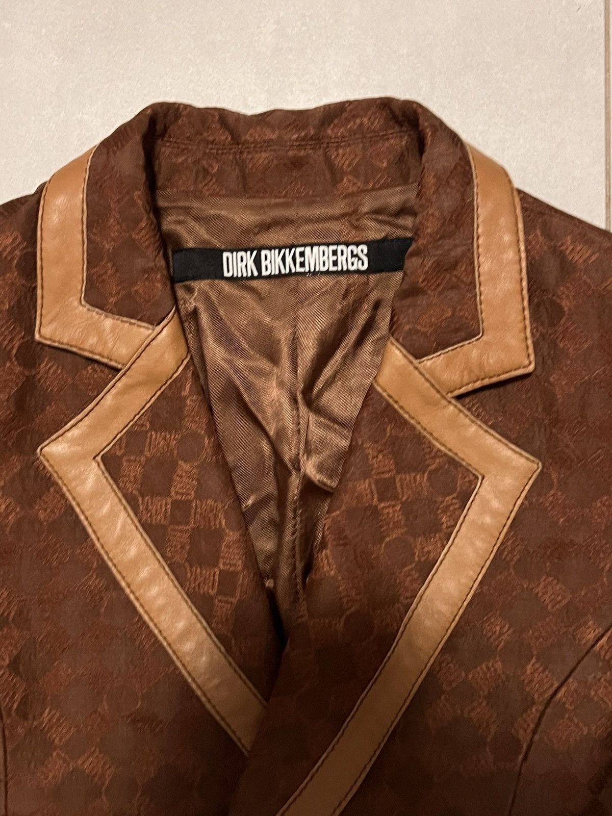 Dirk Bikkembergs Dirk Bikkembergs FW2004 women runway monigram blazer Size S / US 4 / IT 40 - 4 Thumbnail