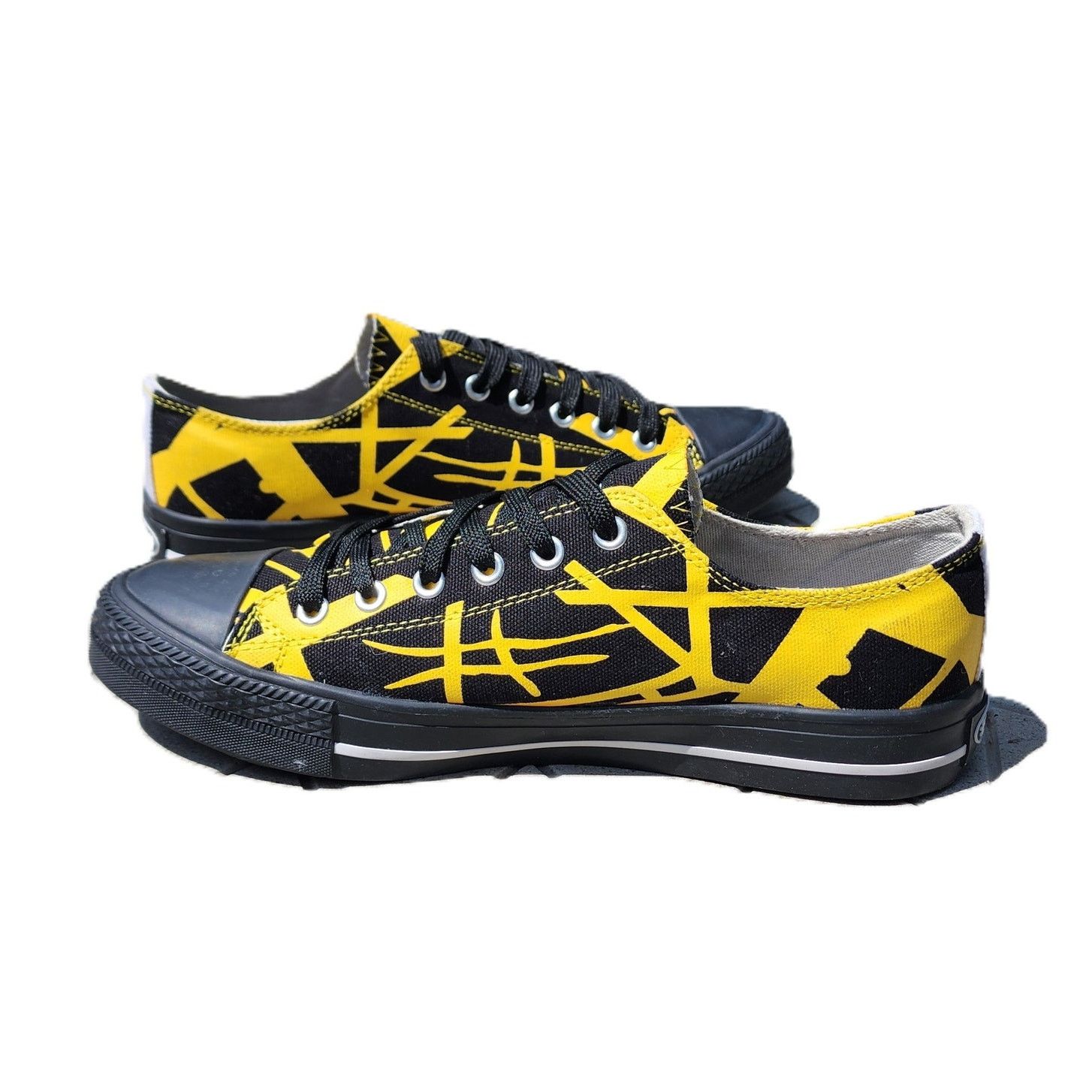 Designer Eddie Van Halen 5150 Guitar Design Canvas Sneakers 7.5 Size US 7.5 / IT 37.5 - 10 Thumbnail