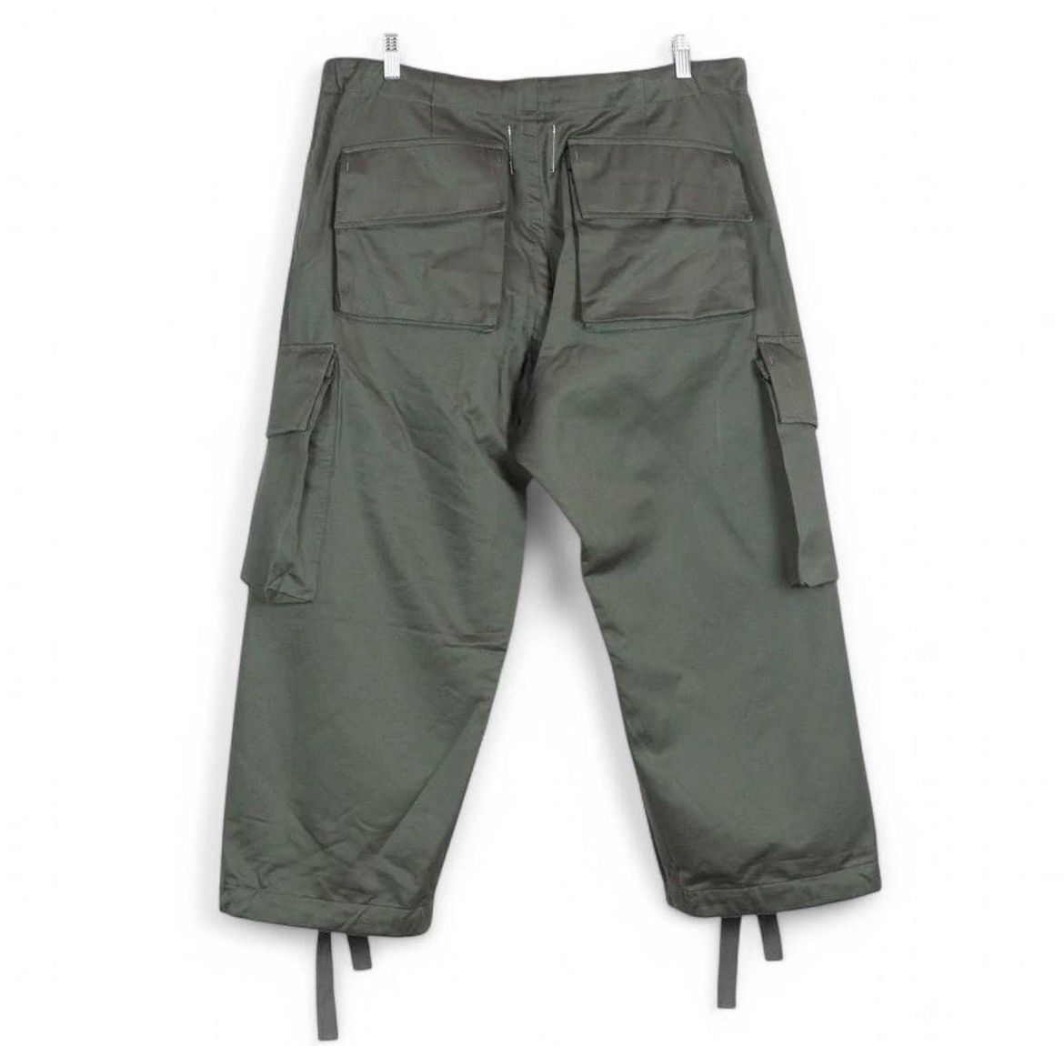 Takahiromiyashita The Soloist. Takahiromiyashita The Soloist AW17 Military Bag Cargo Pant Size US 40 / EU 56 - 2 Thumbnail