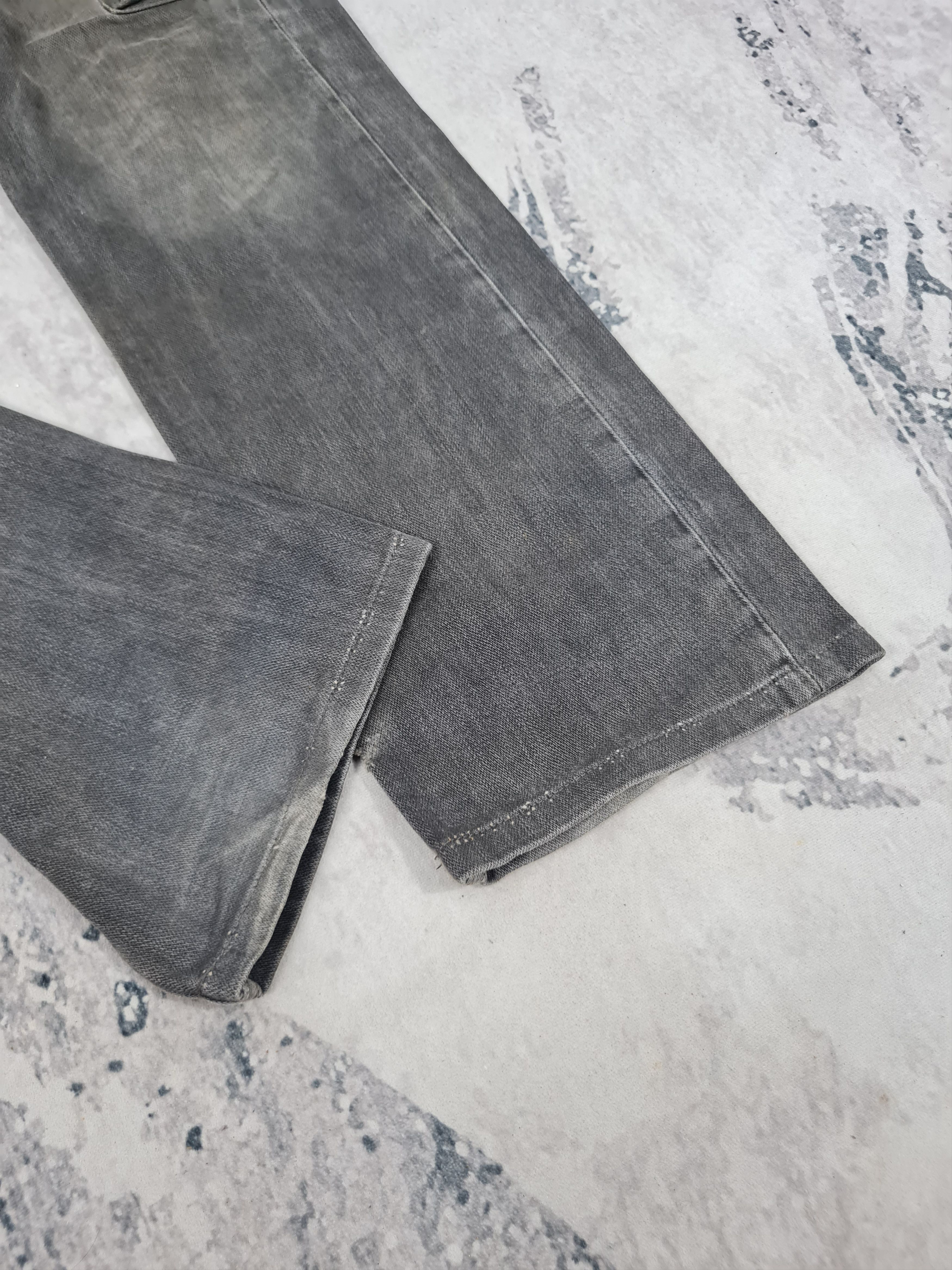 Levi's Vintage Clothing LEVIS 505-03 Cargo Tactical Black Jeans L0374 Size 32X30 Size US 32 / EU 48 - 8 Thumbnail