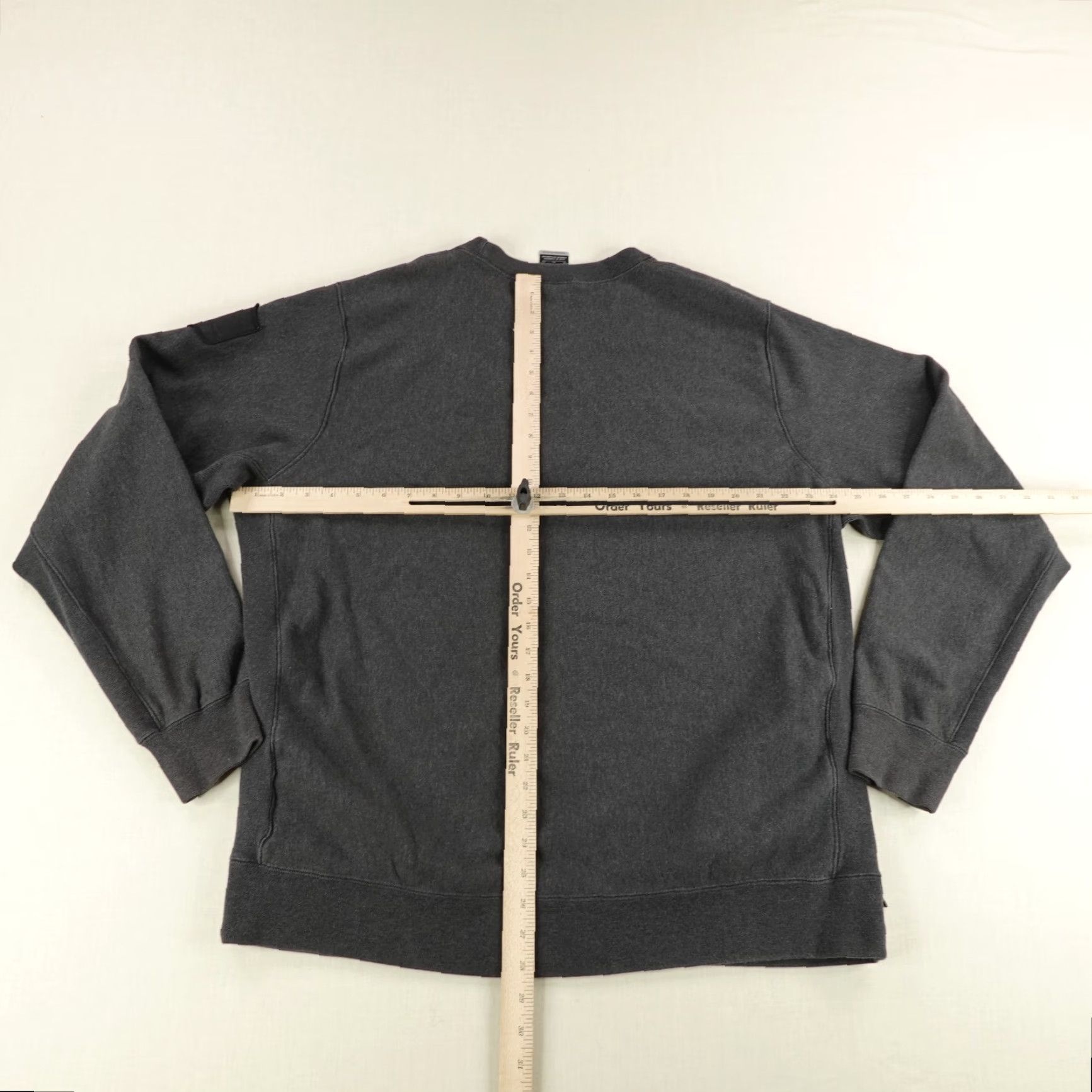 Nike Nike Sweatshirt Men XL Gray NSW Sportswear Crewneck Pullover Terry Cloth Sweater Size US XL / EU 56 / 4 - 7 Thumbnail