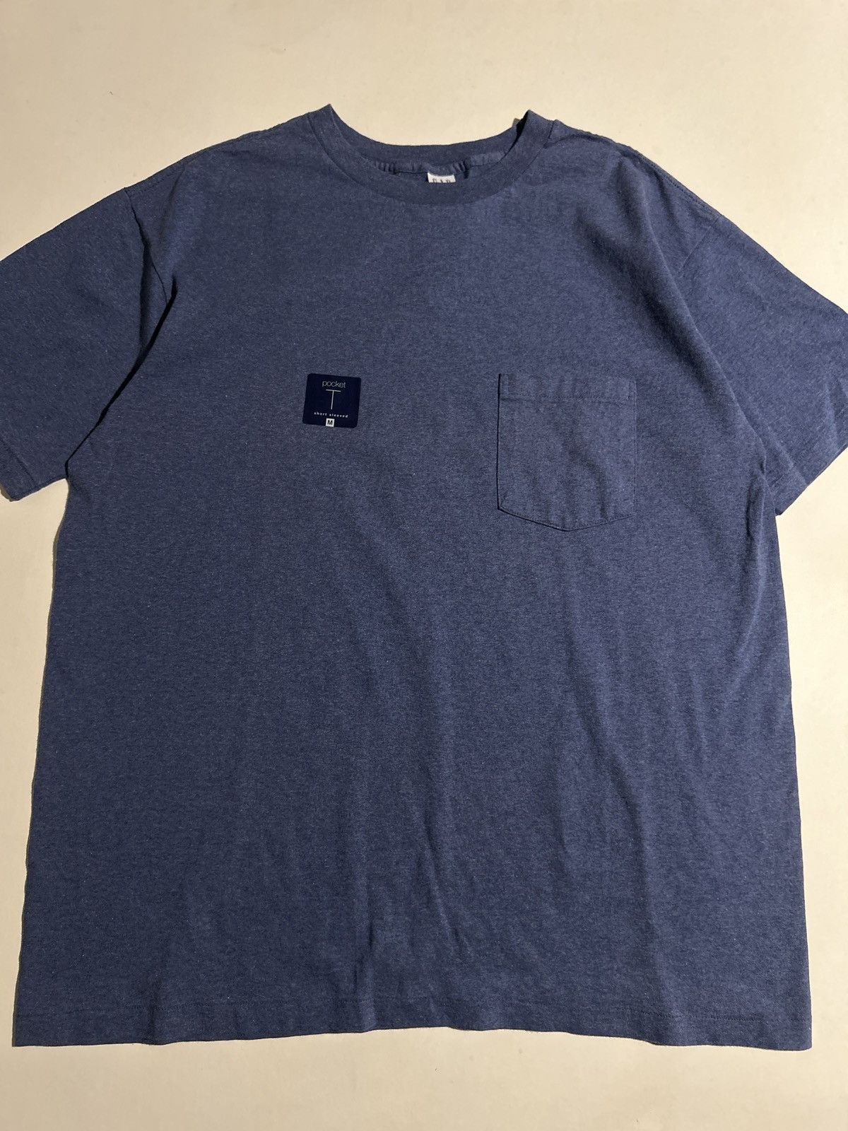 Gap Vintage 90s Deadstock Blank GAP Pocket Tshirt Size US M / EU 48-50 / 2 - 1 Thumbnail