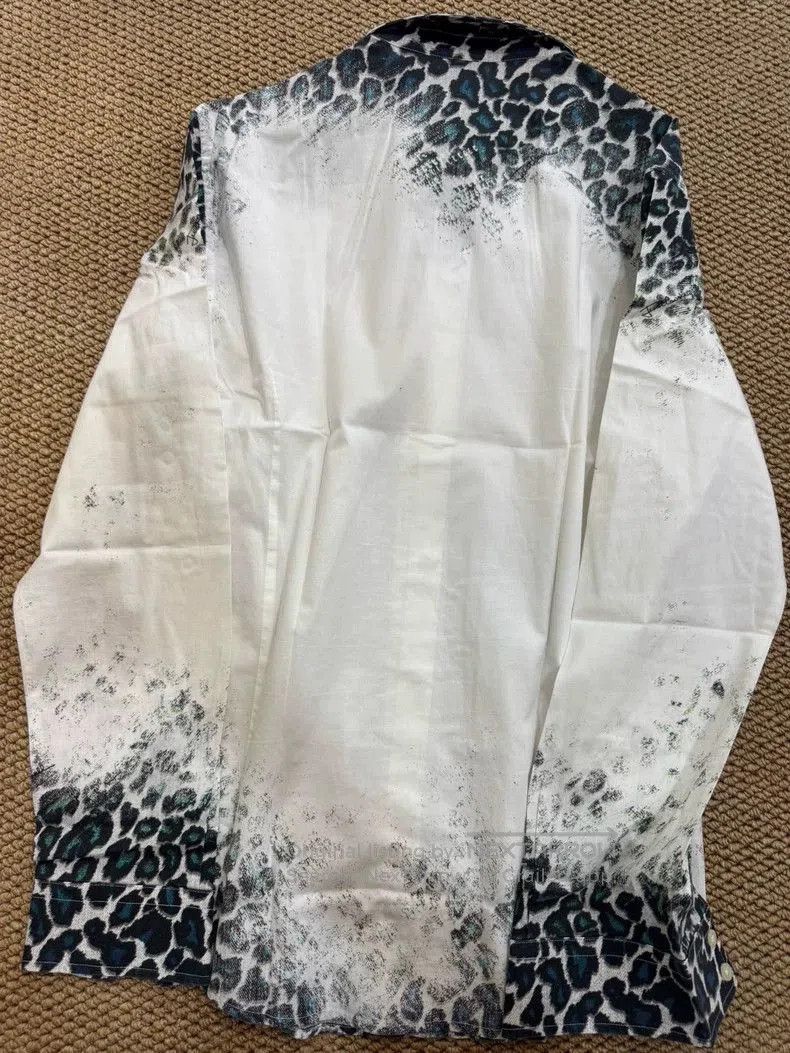 Just Cavalli Just Cavalli Leopard Print Button-Up Shirt. Size US L / EU 52-54 / 3 - 5 Thumbnail