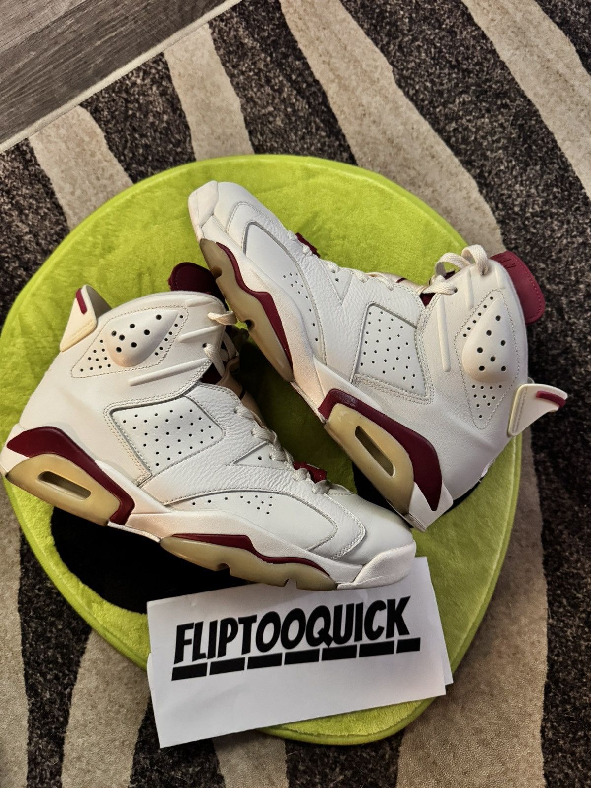 Jordan Brand Air Jordan Retro VI Maroon Size US 10 / EU 43 - 1 Thumbnail