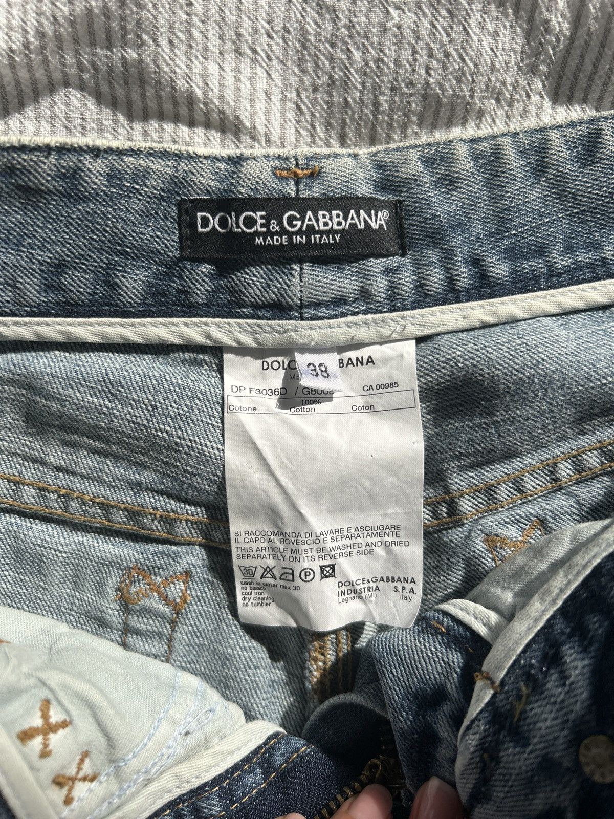 Dolce & Gabbana Dolce & Gabbana 2000s distressed straight leg jeans Size 26" / US 2 / IT 38 - 5 Thumbnail