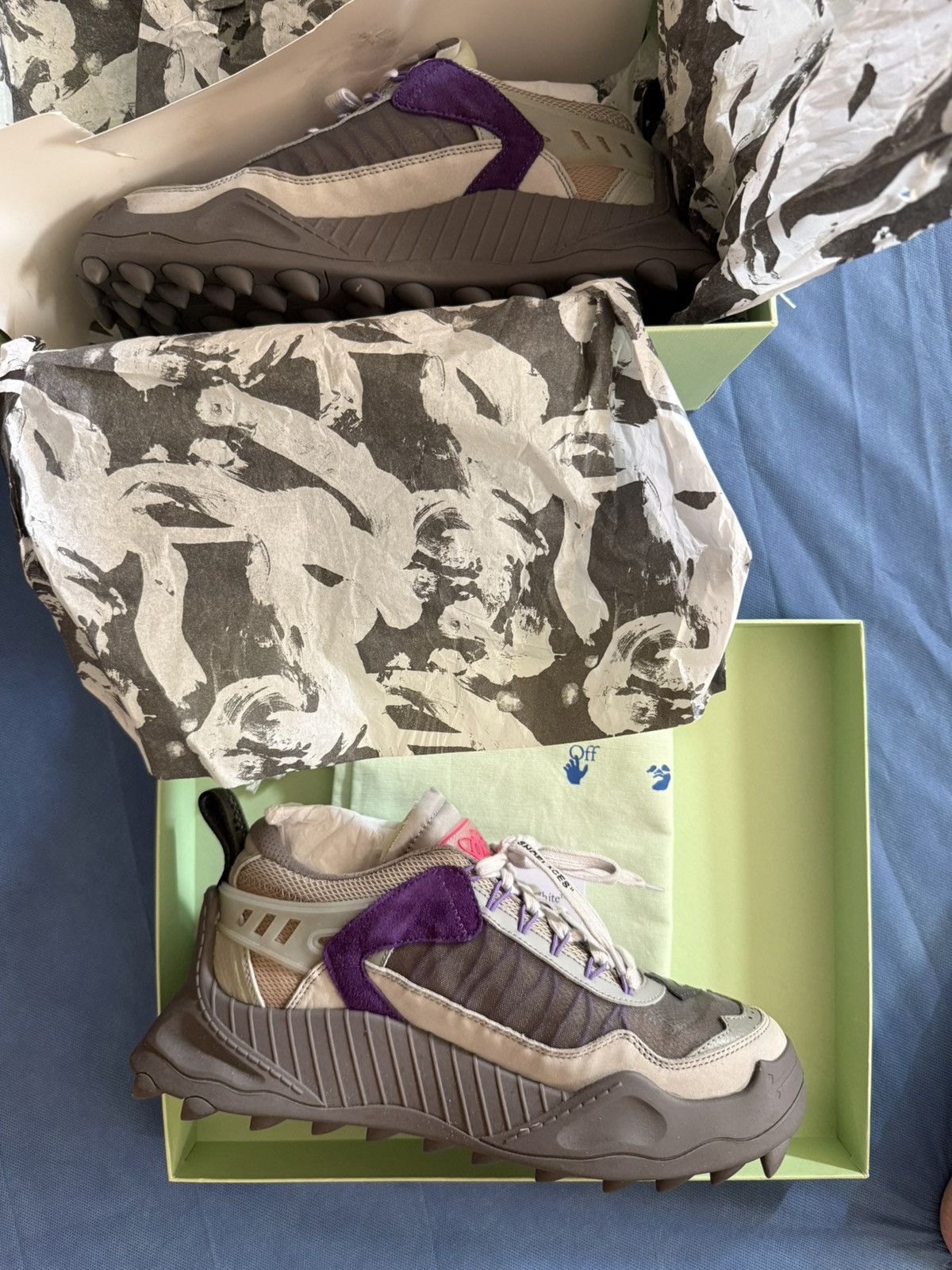 Off-White Off-White Grey ODSY 1000 Size US 8 / EU 41 - 14 Thumbnail