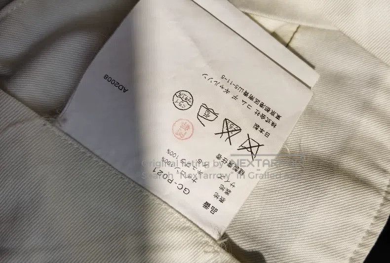 Comme des Garcons Comme des Garcons size XS High-waisted shorts, black shiny Size 25" / US 0 / IT 36 - 5 Thumbnail