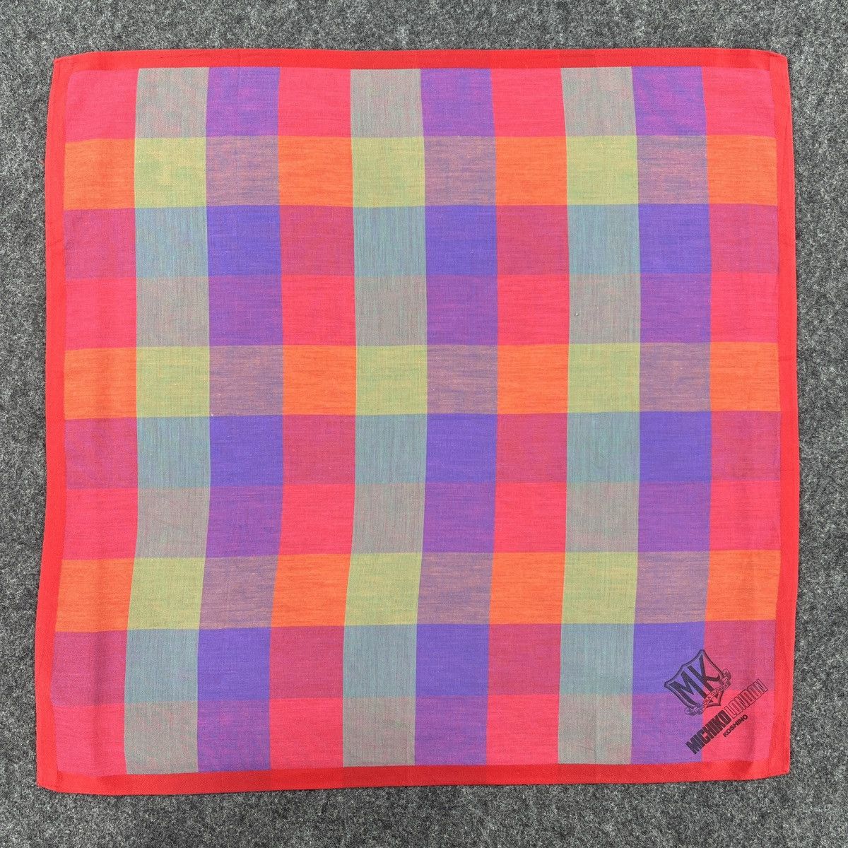 Michiko Koshino × Vintage Michiko Koshino Handkerchief / Bandana / Neckerchief B195 Size ONE SIZE - 1 Thumbnail
