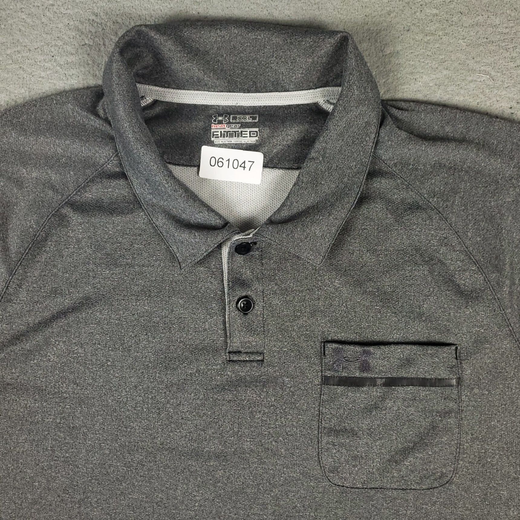 Under Armour Under Armour Polo Shirt Mens 2XL Gray Golf Casual Short Sleeve Polo Shirt Mens 2XL Gray Nike? Size US XXL / EU 58 / 5 - 2 Thumbnail