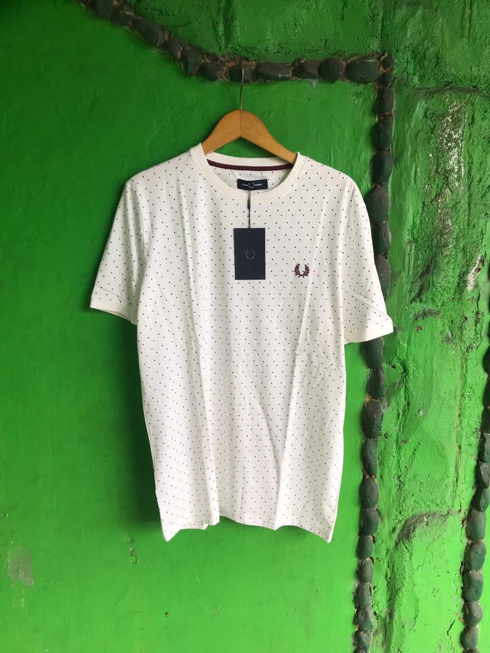 Fred Perry Tshirt fred perry Size US L / EU 52-54 / 3 - 1 Thumbnail