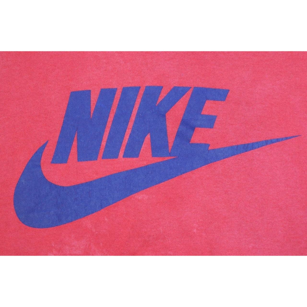 Nike Vintage 90s Nike Sweatshirt Red Crewneck Pullover Men’s L Size US L / EU 52-54 / 3 - 4 Thumbnail