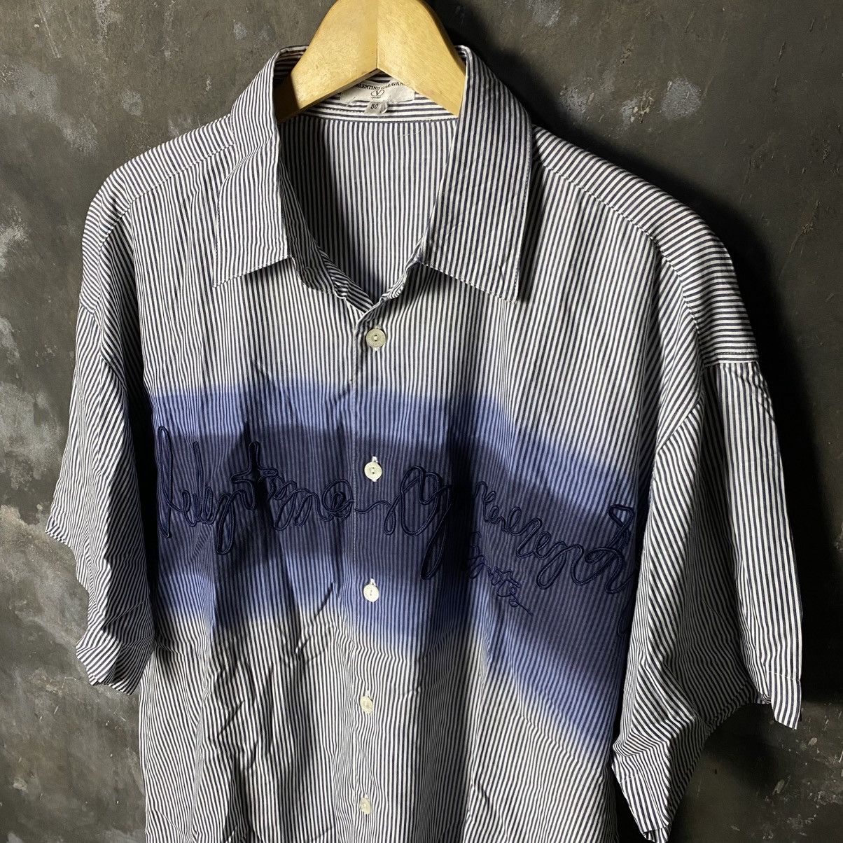Valentino vintage valentino garavani tape logo gradation striped shirt Size US L / EU 52-54 / 3 - 2 Thumbnail