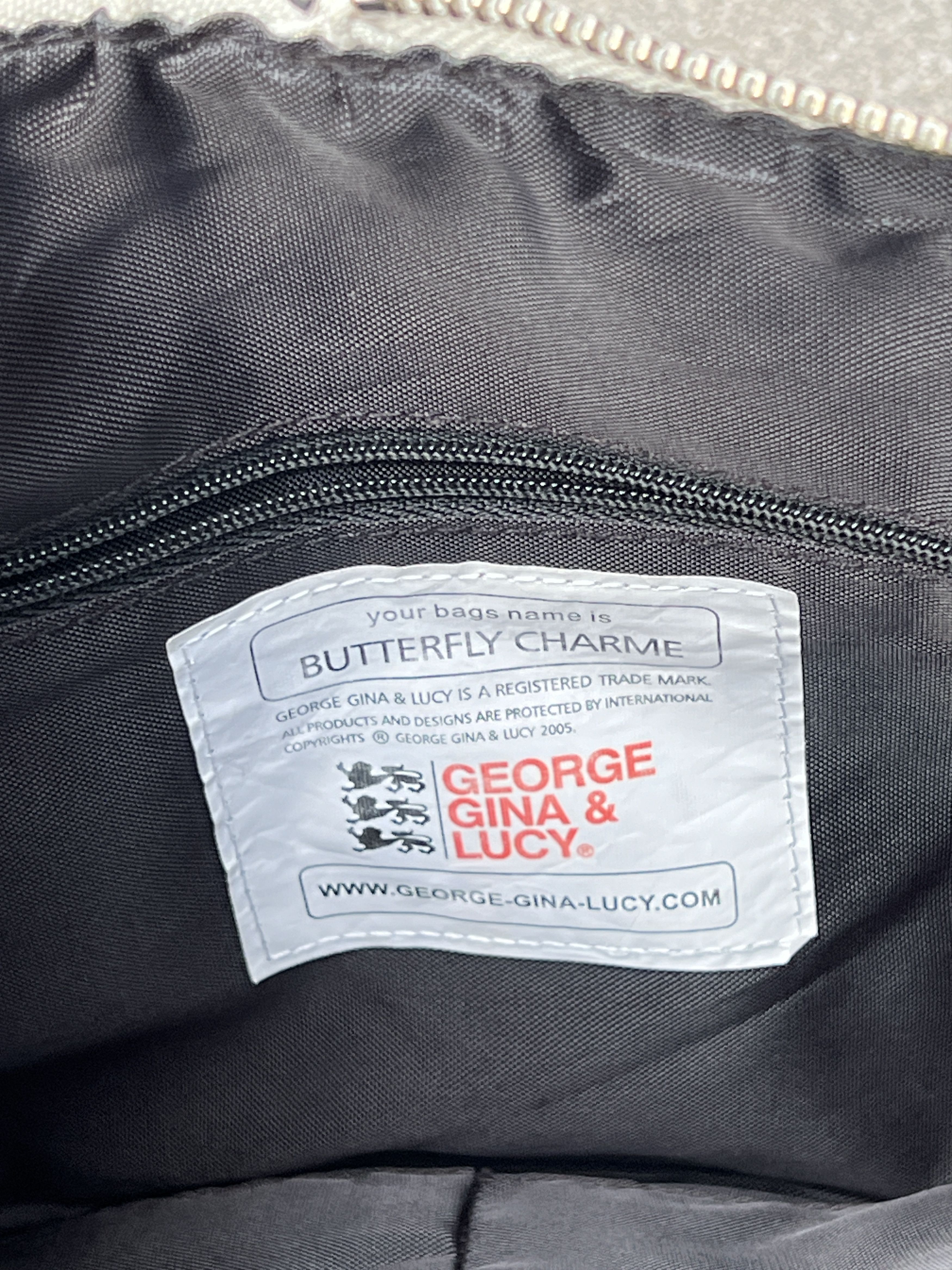 George Gina & Lucy George Gina & Lucy Vintage Y2K Butterfly Charme Shoulder Bag Size ONE SIZE - 15 Thumbnail