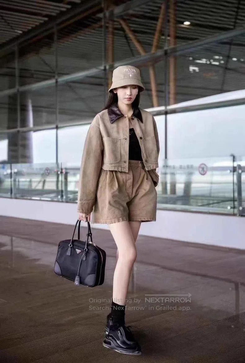 Prada Prada Khaki Work Shorts Size US 40 / EU 56 - 8 Thumbnail