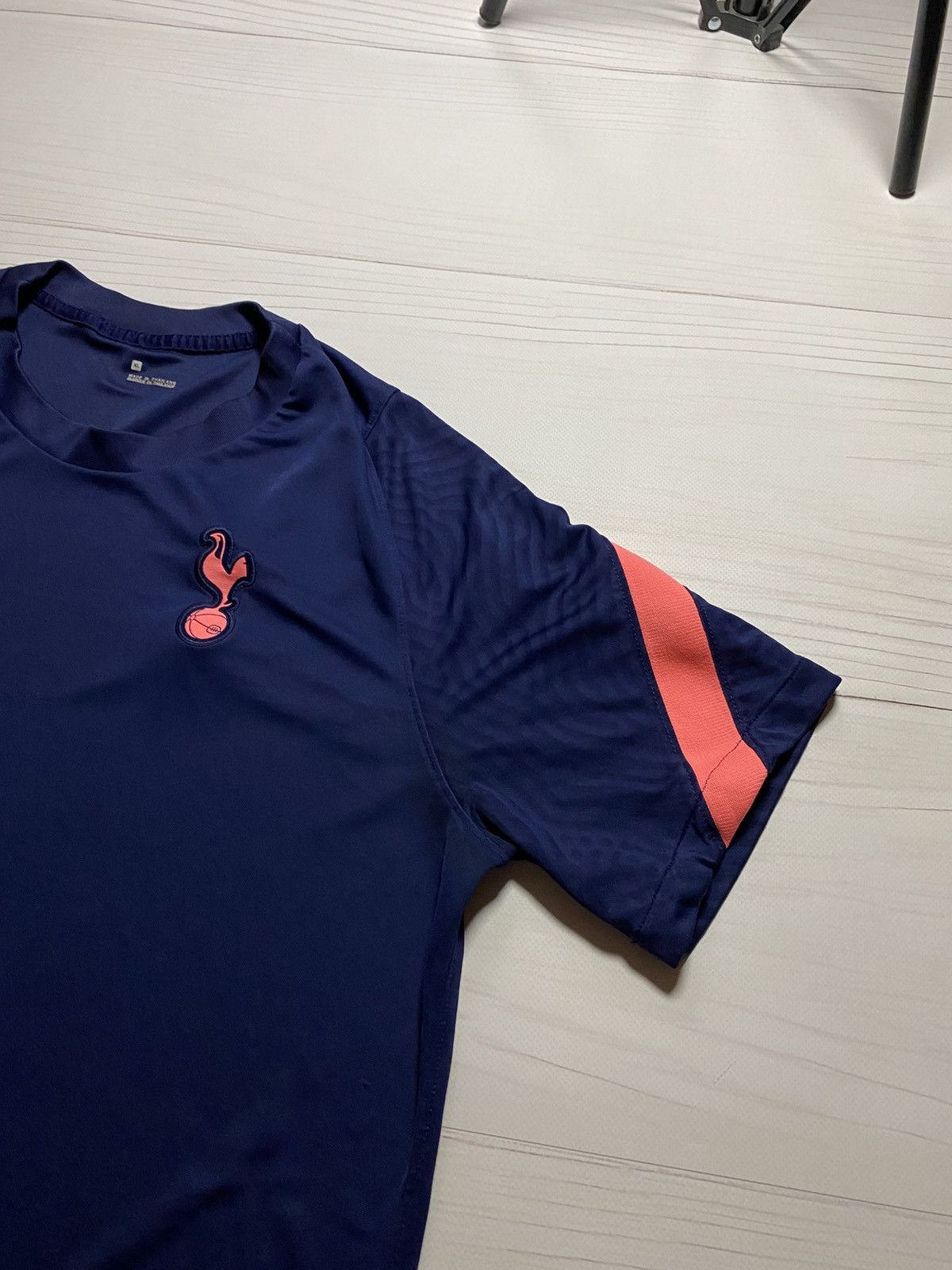 Nike Nike Tottenham Hotspur 2020/21 training soccer jersey Size US XL / EU 56 / 4 - 7 Thumbnail