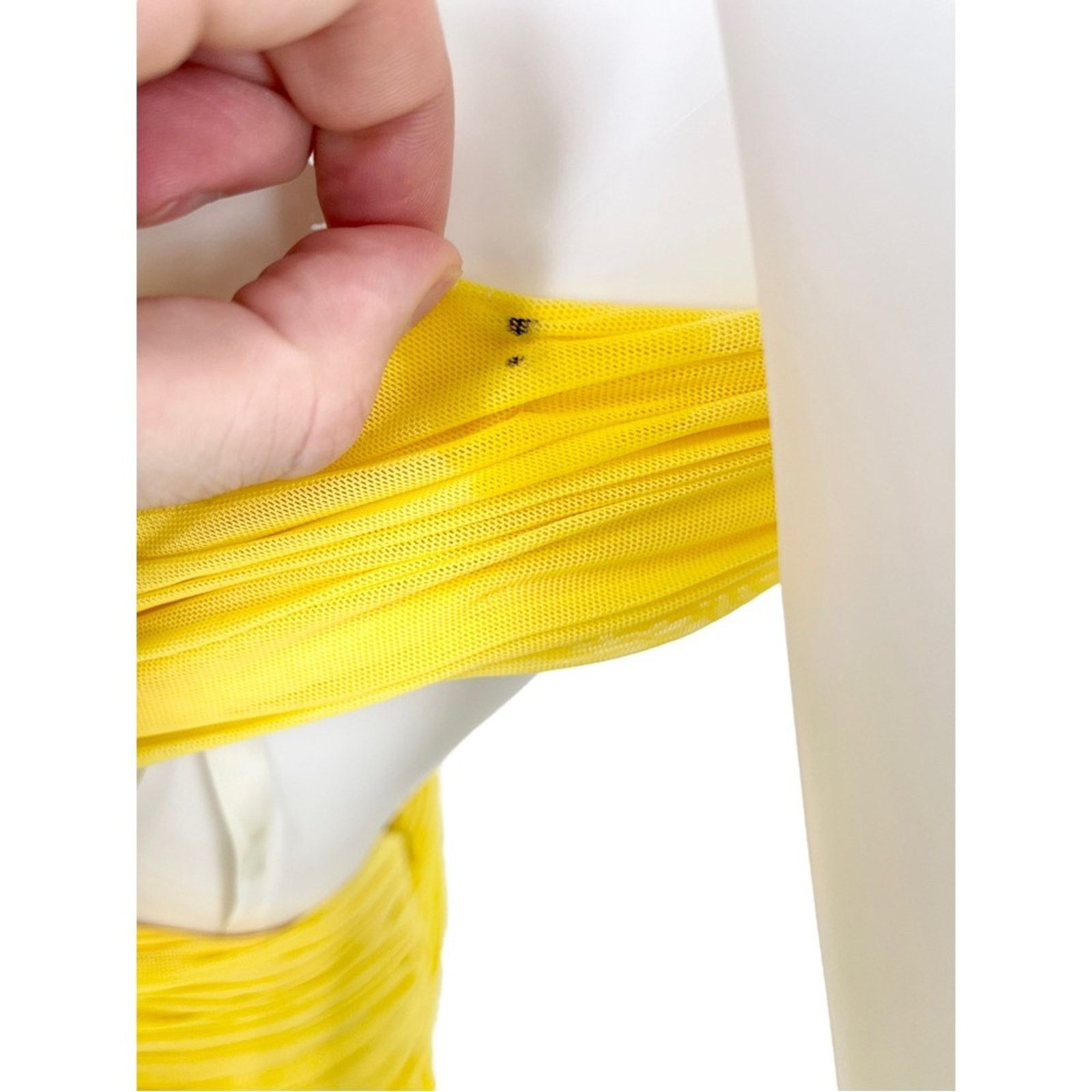 Other Terani Couture Yellow Leg Slit Sleeveless Prom Dress Size 4 Size S / US 4 / IT 40 - 6 Thumbnail