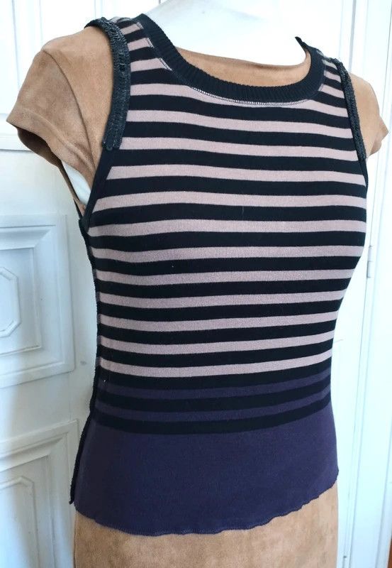 Sonia Rykiel Sonia Rykiel Top Pull T S/M Size M / US 6-8 / IT 42-44 - 4 Thumbnail