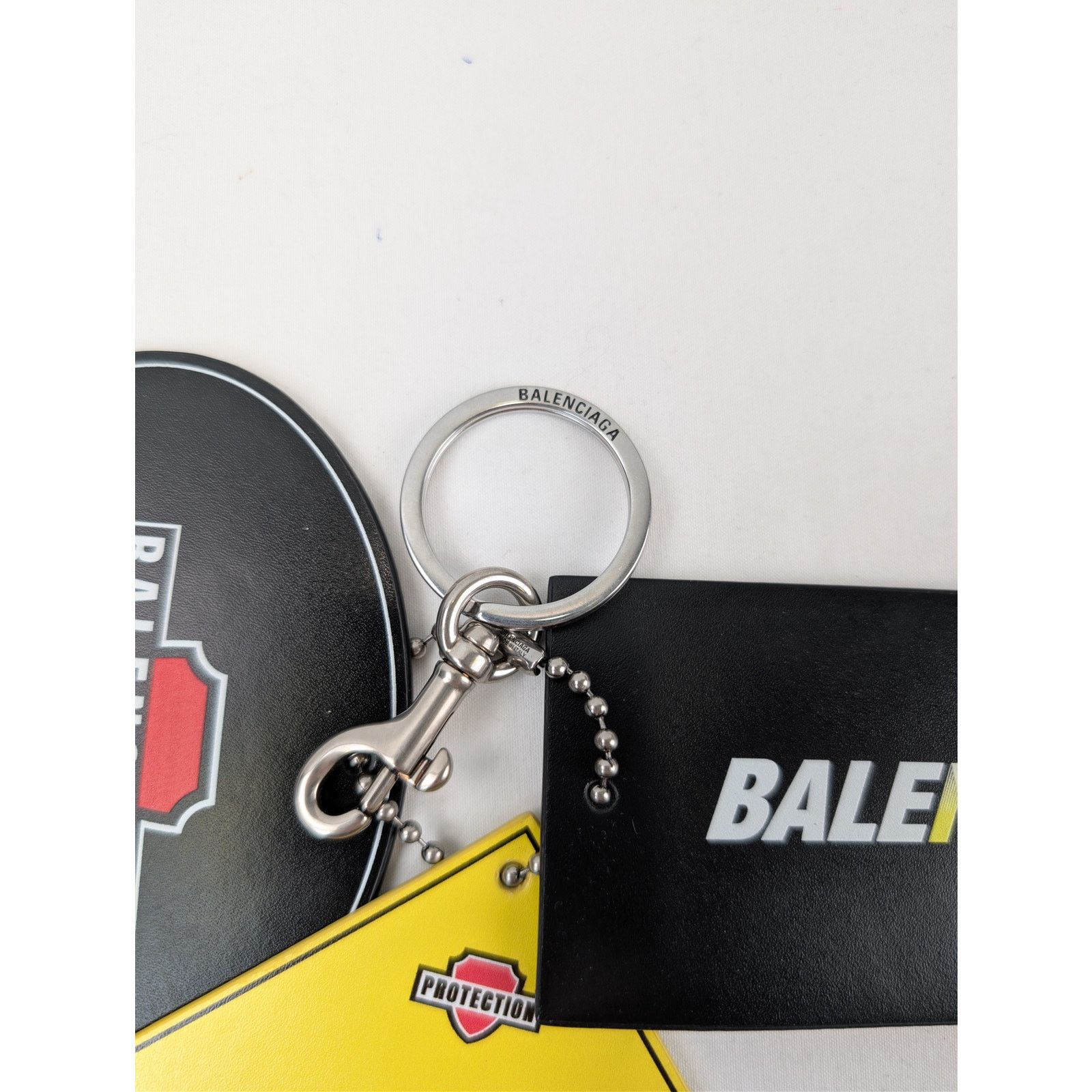 Balenciaga o1rshd1 Size: OS / Balenciaga Three-Tag keyring / Bag Charm Size ONE SIZE - 4 Thumbnail