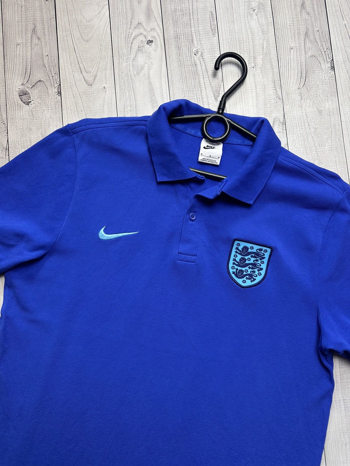 Nike Nike England soccer polo size M blue Size US M / EU 48-50 / 2 - 2 Thumbnail
