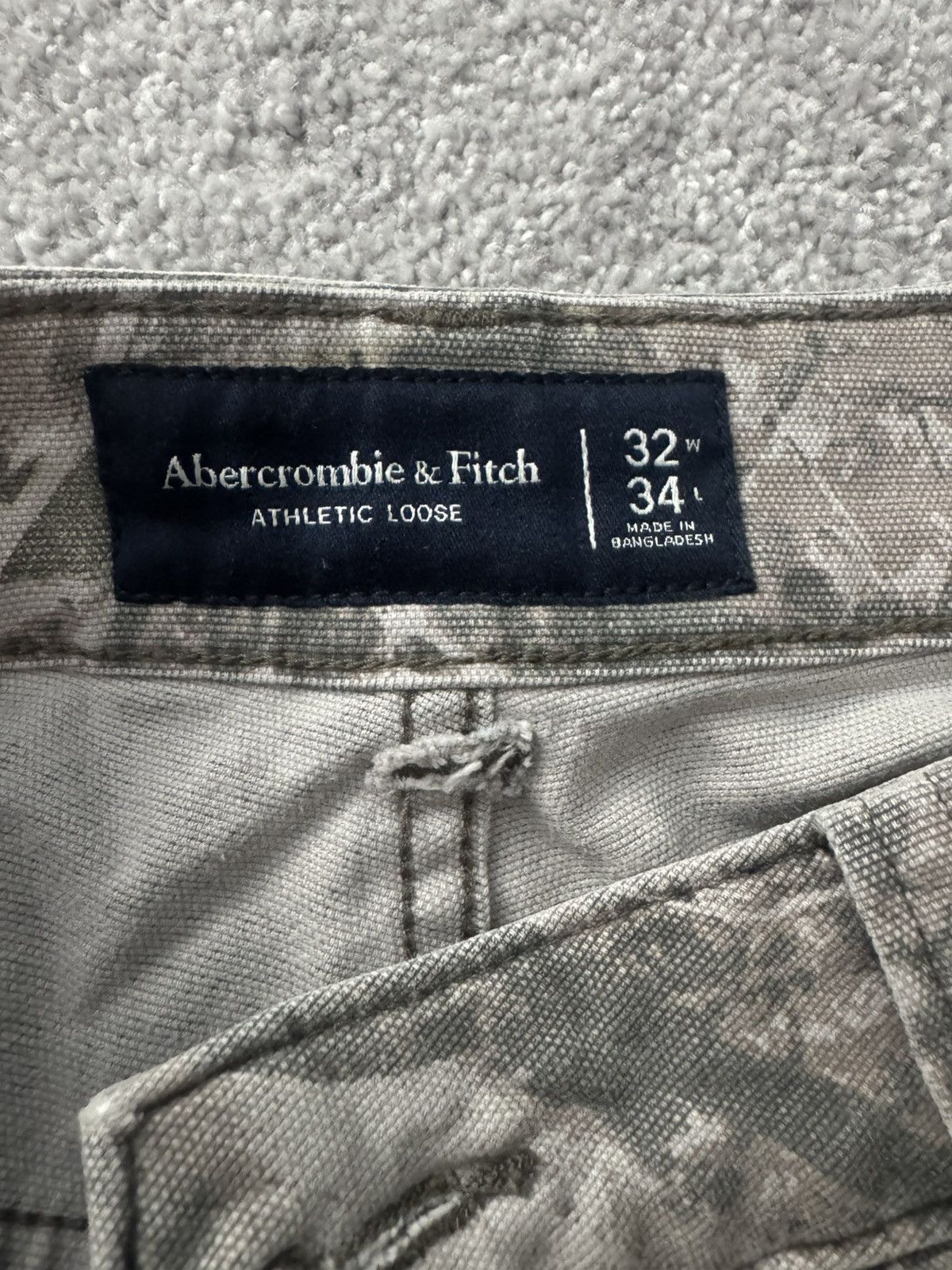 Abercrombie & Fitch Camo Carpenter Pants Size US 32 / EU 48 - 3 Thumbnail