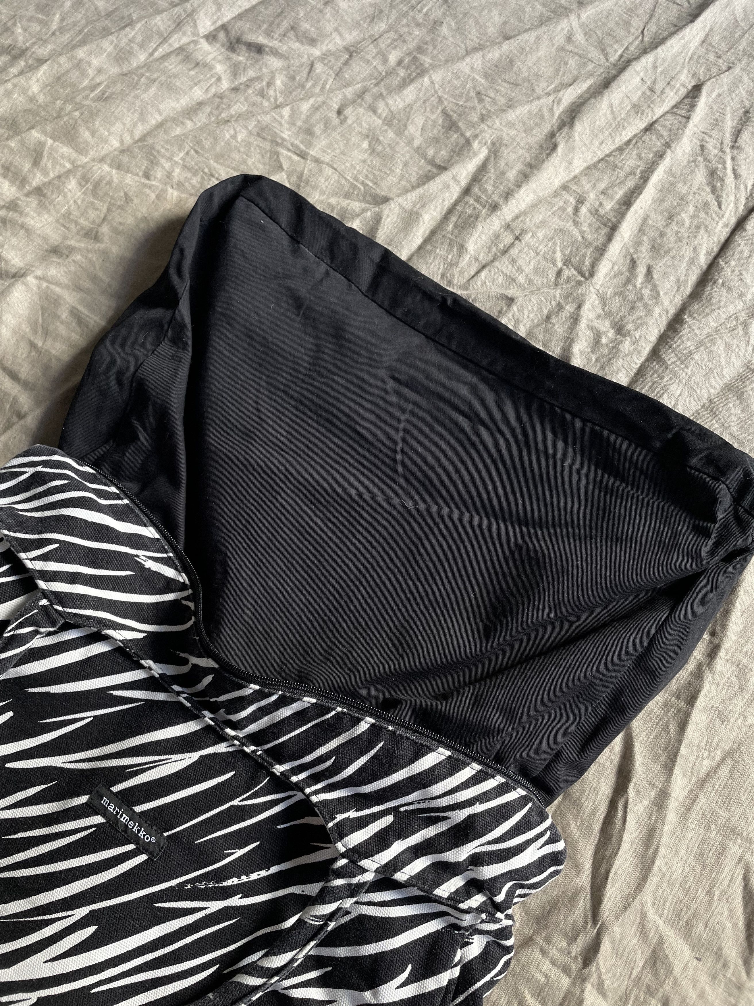 Marimekko Marimekko Zebra Pattern Handbag Shoulder Bag 7862AC Size ONE SIZE - 10 Thumbnail