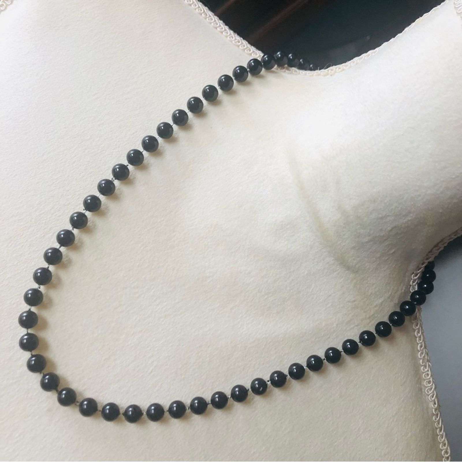 Vintage Vintage 80s black plastic pearl necklace Size ONE SIZE - 1 Thumbnail