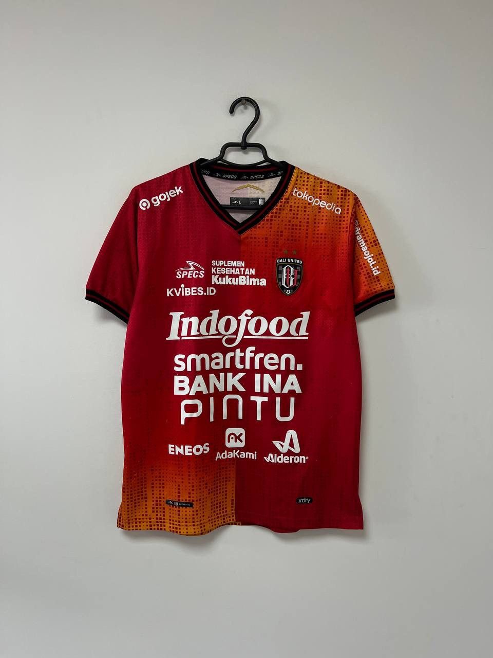 Le Specs Vintage Bali United 2022/2023 Jersey Football Shirt Mailot L Size US L / EU 52-54 / 3 - 2 Thumbnail
