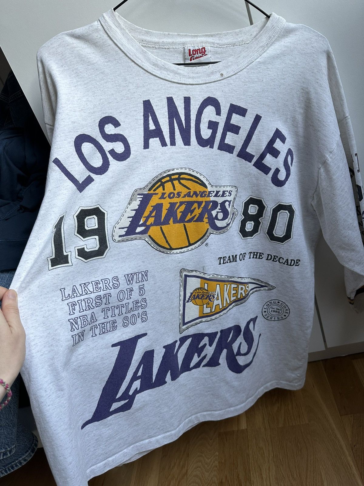 Vintage 90s RARE LAKERS T cheapest SHIRT