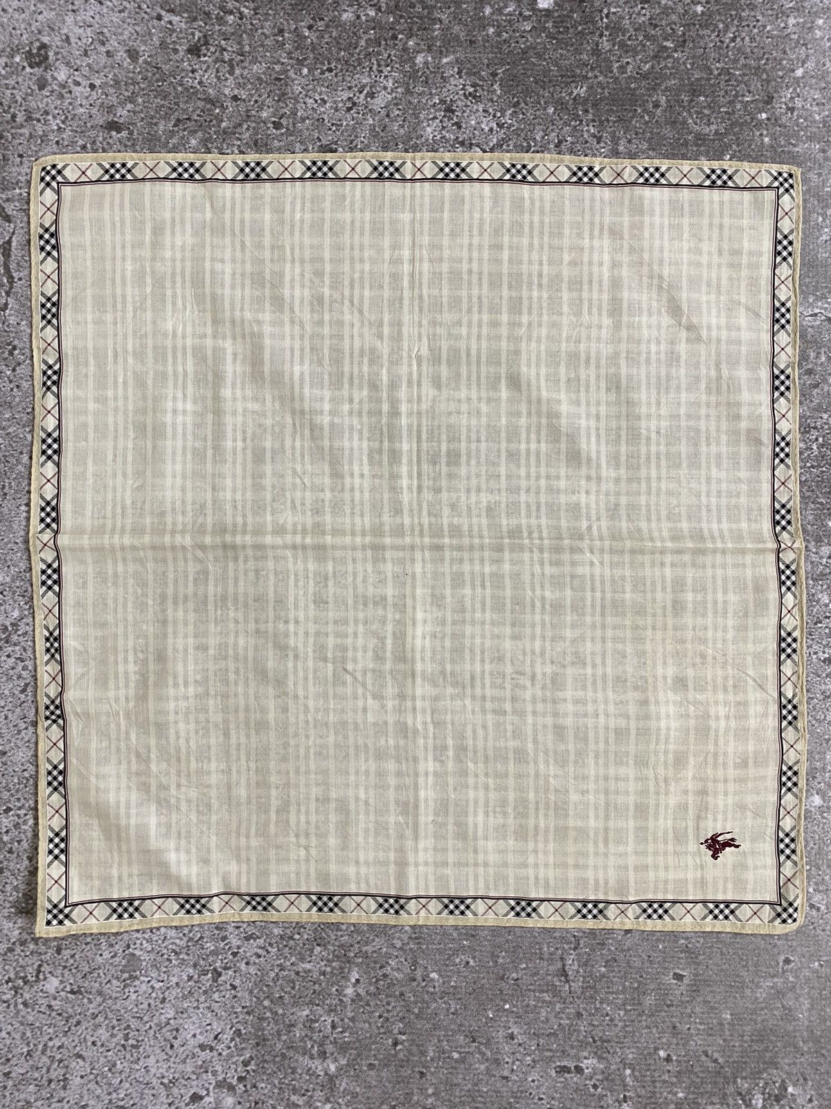 Burberry Burberrys Handkerchief / Bandana / Neckerchief Size ONE SIZE - 2 Thumbnail
