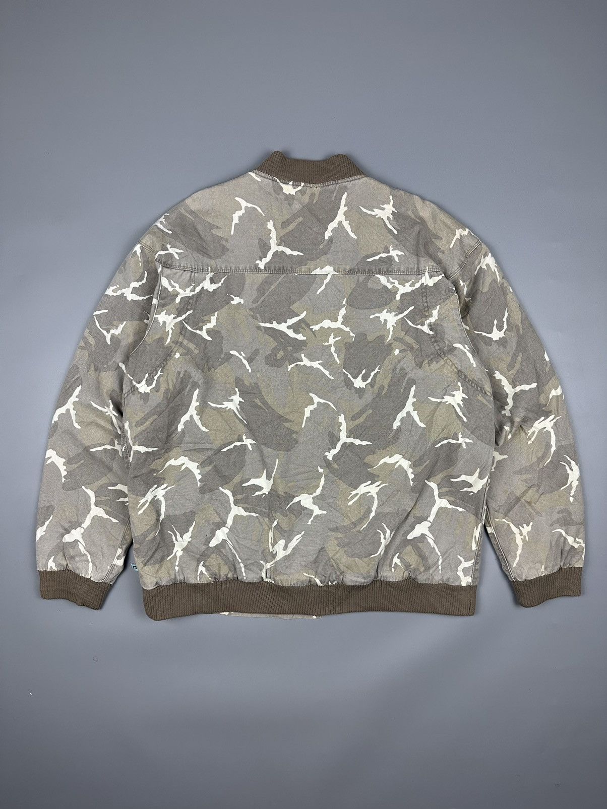 Freshjive Sick Vintage Freshjive Camoflage Bomber Jacket Size US XL / EU 56 / 4 - 2 Thumbnail