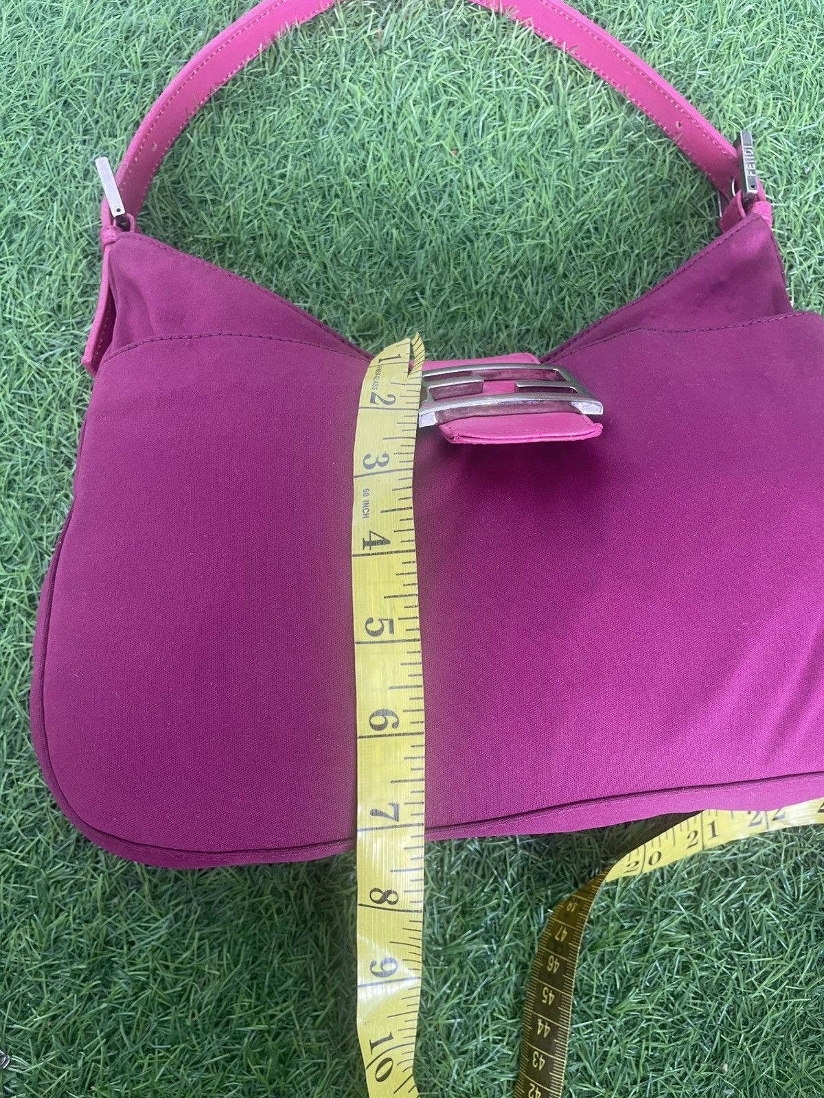 Fendi Authentic FENDI Mamma Baguette Shoulder Bag Size ONE SIZE - 21 Thumbnail