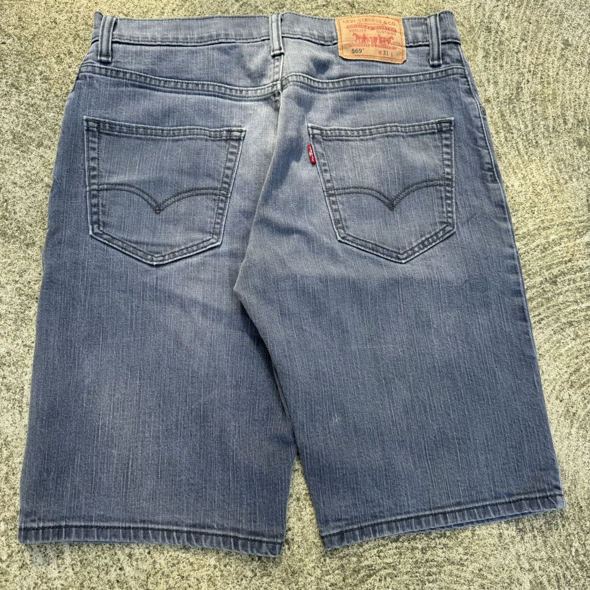 Levi's LEVIS 569 ESSENTIAL LOOSE FIT GREY DENIM JEAN SHORTS Size US 32 / EU 48 - 3 Thumbnail