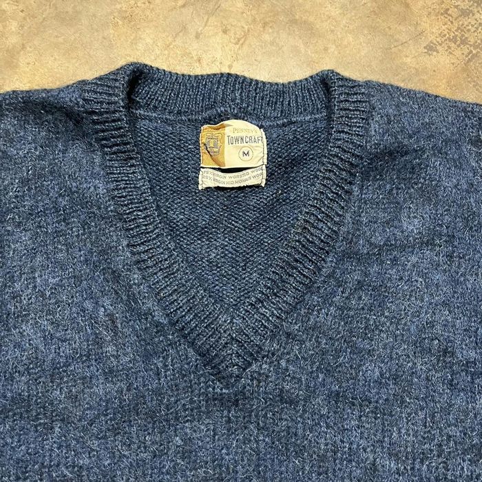 Vintage Vintage 60s Towncraft Blue Blend Mohair V-Neck Sweater