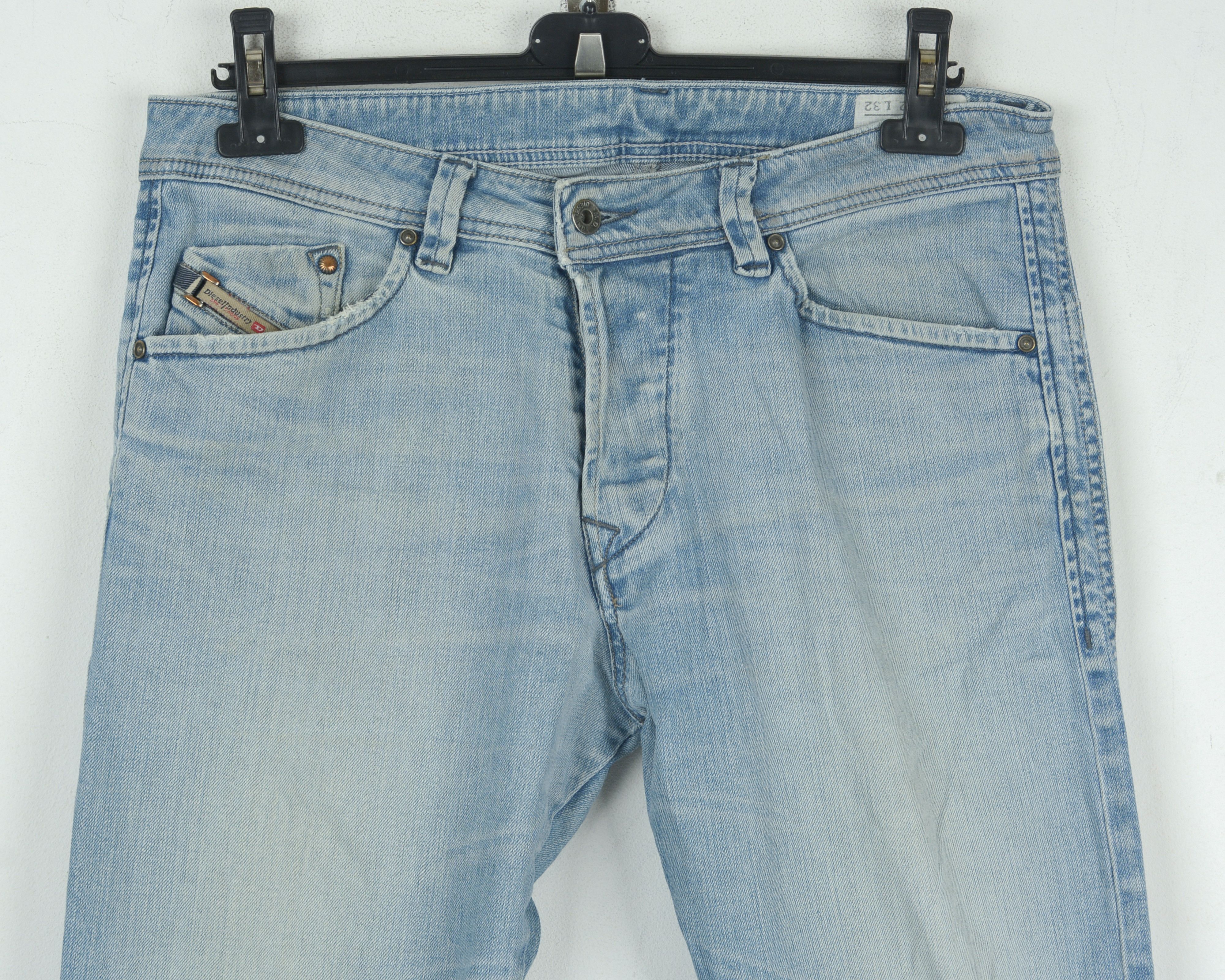 Diesel Darron W32 L32 Regular Slim Tapered Fit Jeans Pants Trousers Size US 32 / EU 48 - 2 Thumbnail