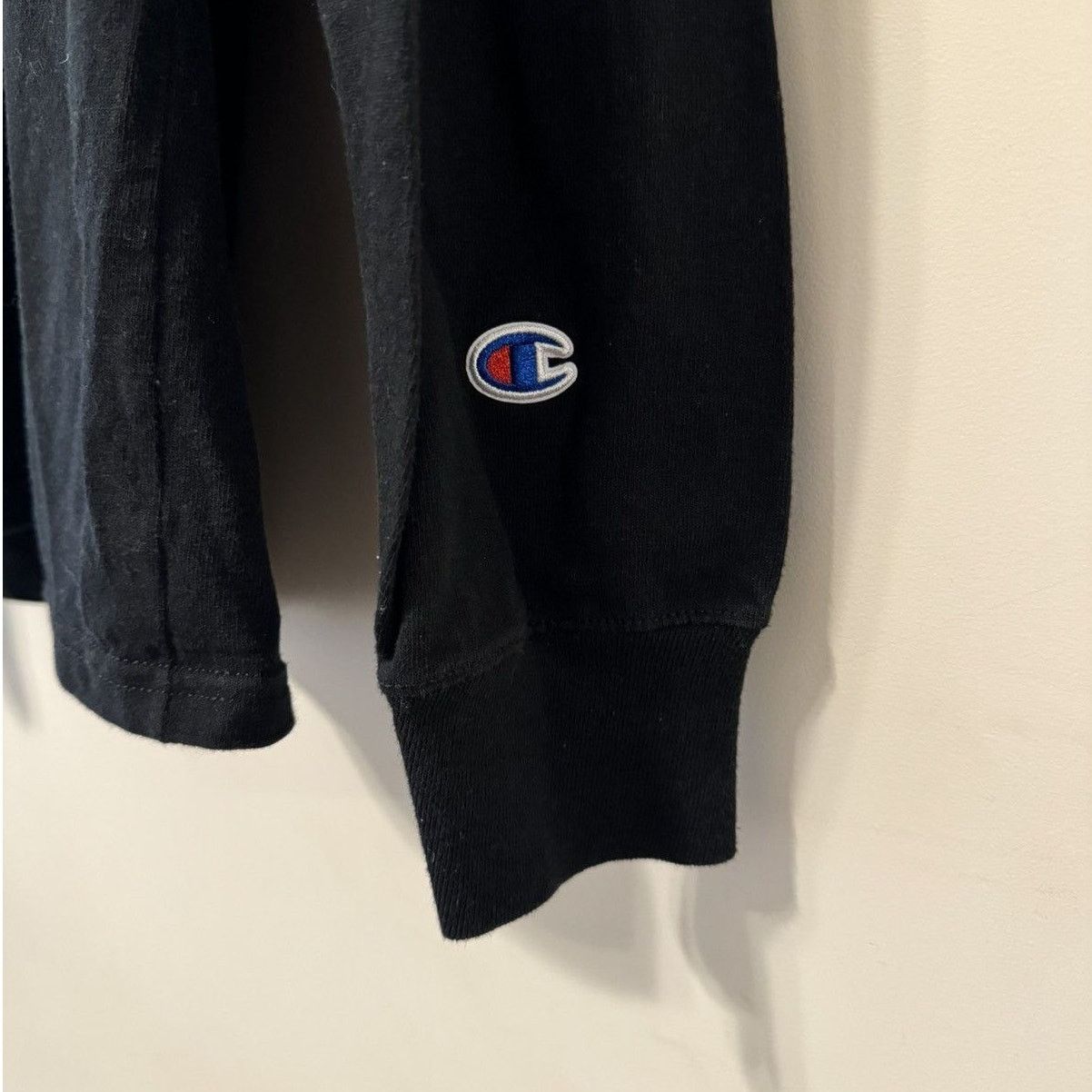 Champion Champion Logo Patch Long Sleeve Tee - Size L Size US L / EU 52-54 / 3 - 3 Thumbnail