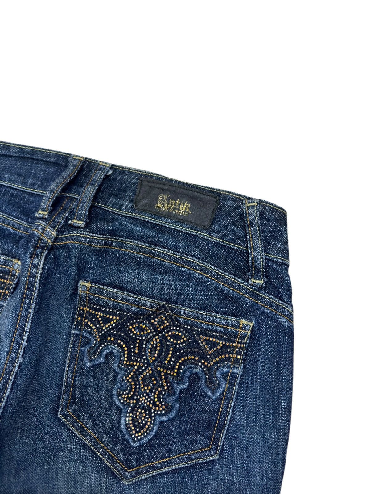 If Six Was Nine Vintage Bootcut Antik Denim Swarovski Back Pockets Size 28" / US 6 / IT 42 - 15 Thumbnail