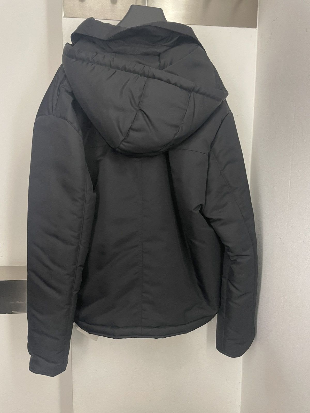 Loewe Hooded jacket in nylon Size US M / EU 48-50 / 2 - 8 Thumbnail