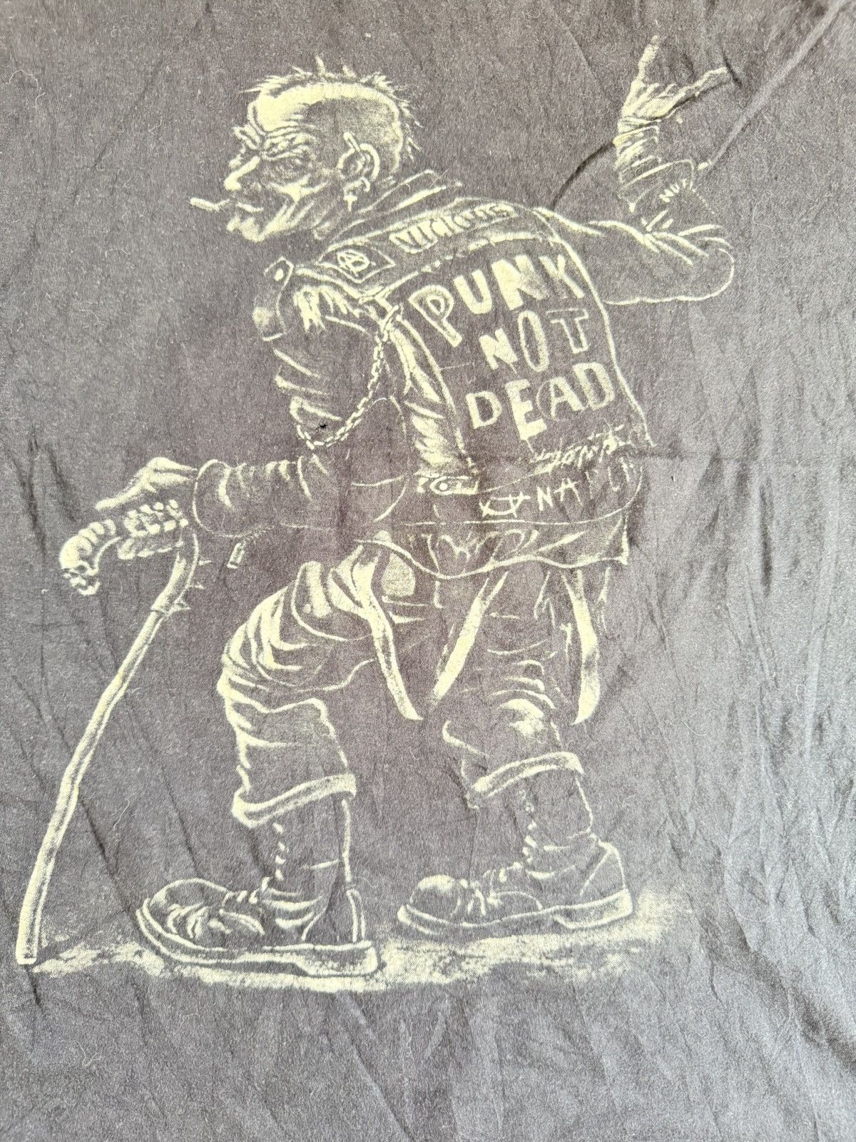 Vintage Punk Not Dead tee Size US M / EU 48-50 / 2 - 6 Thumbnail