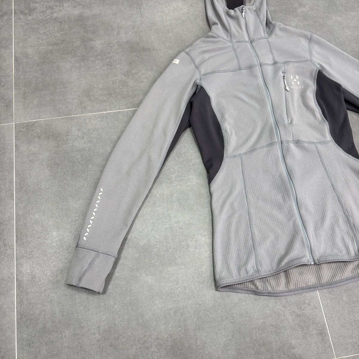 Haglofs Haglofs L.I.M. Mid Comp Lightweight Hoodie Women Size S Size S / US 4 / IT 40 - 4 Thumbnail