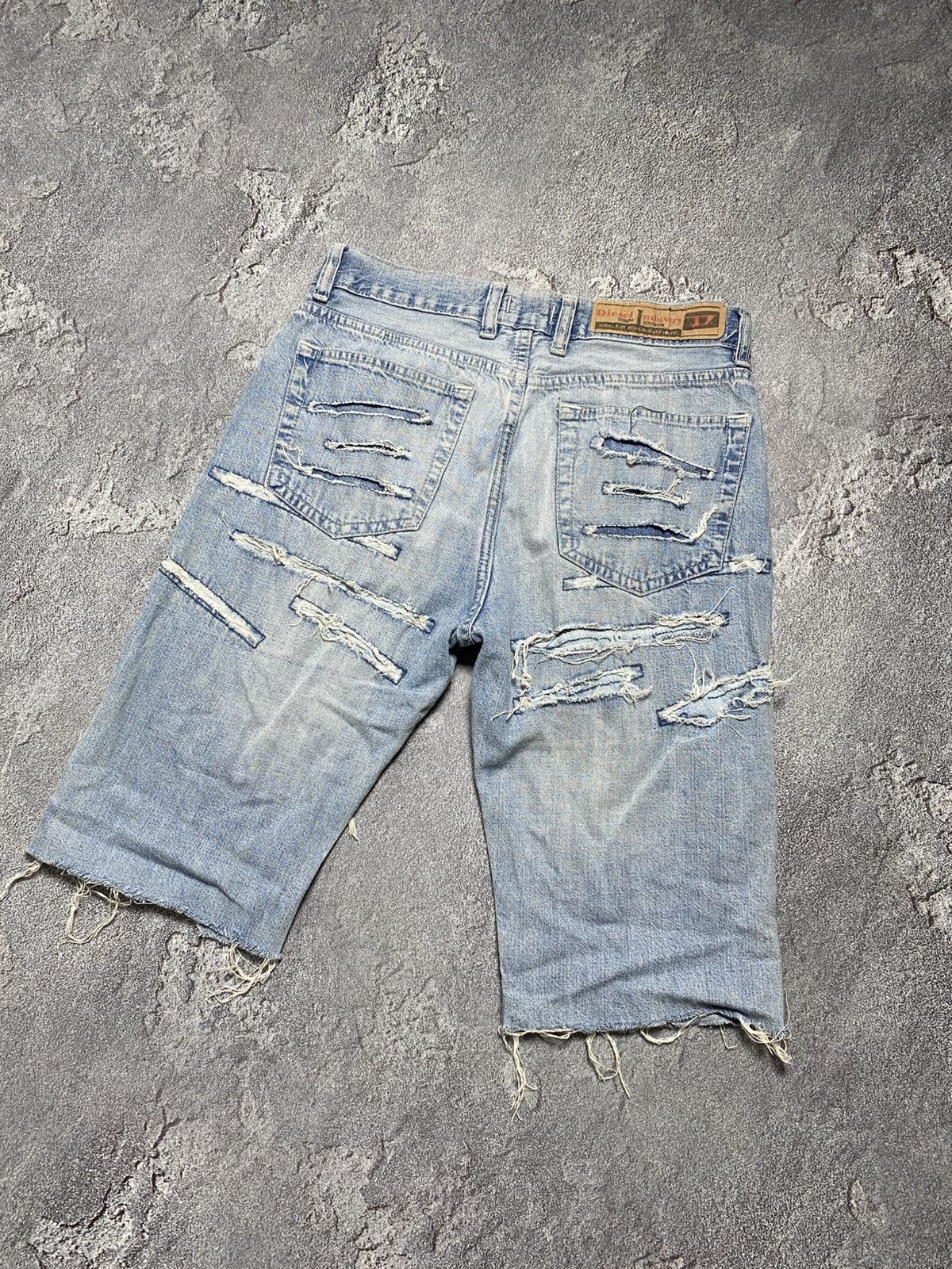 Diesel Diesel shorts vintage size 30 Size US 30 / EU 46 - 5 Thumbnail