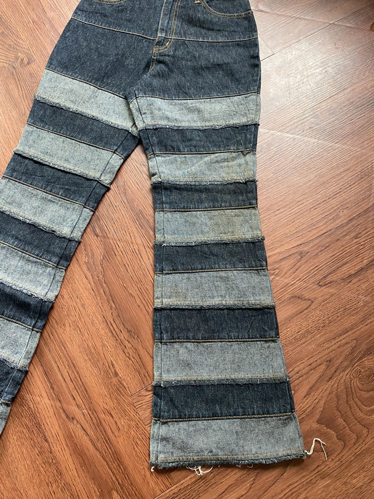 If Six Was Nine Hagi Flare Jeans Size 28" / US 6 / IT 42 - 3 Thumbnail