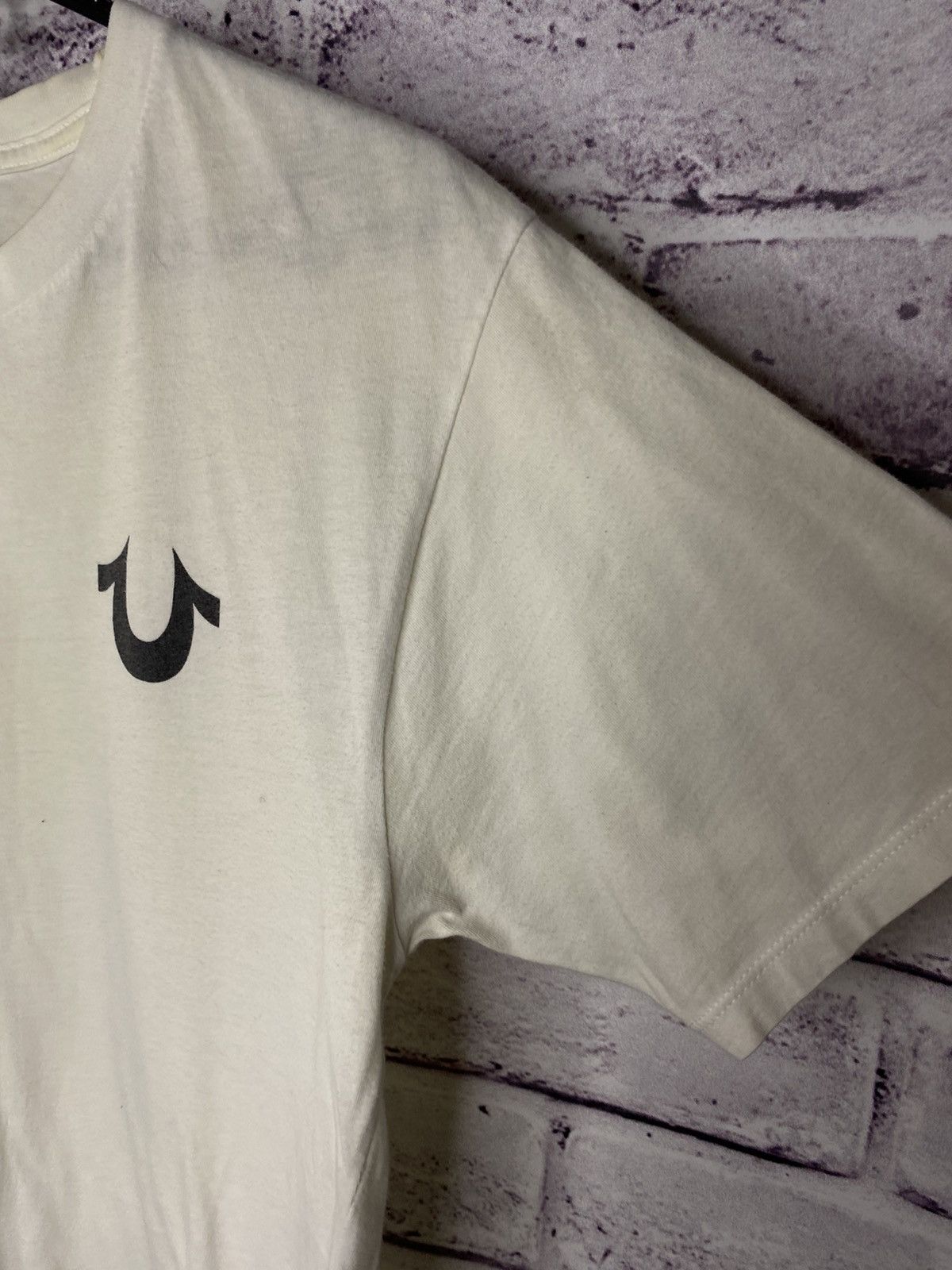 True Religion Mens T-shirt True Religion mini logo streetwear y2k Size US M / EU 48-50 / 2 - 7 Thumbnail