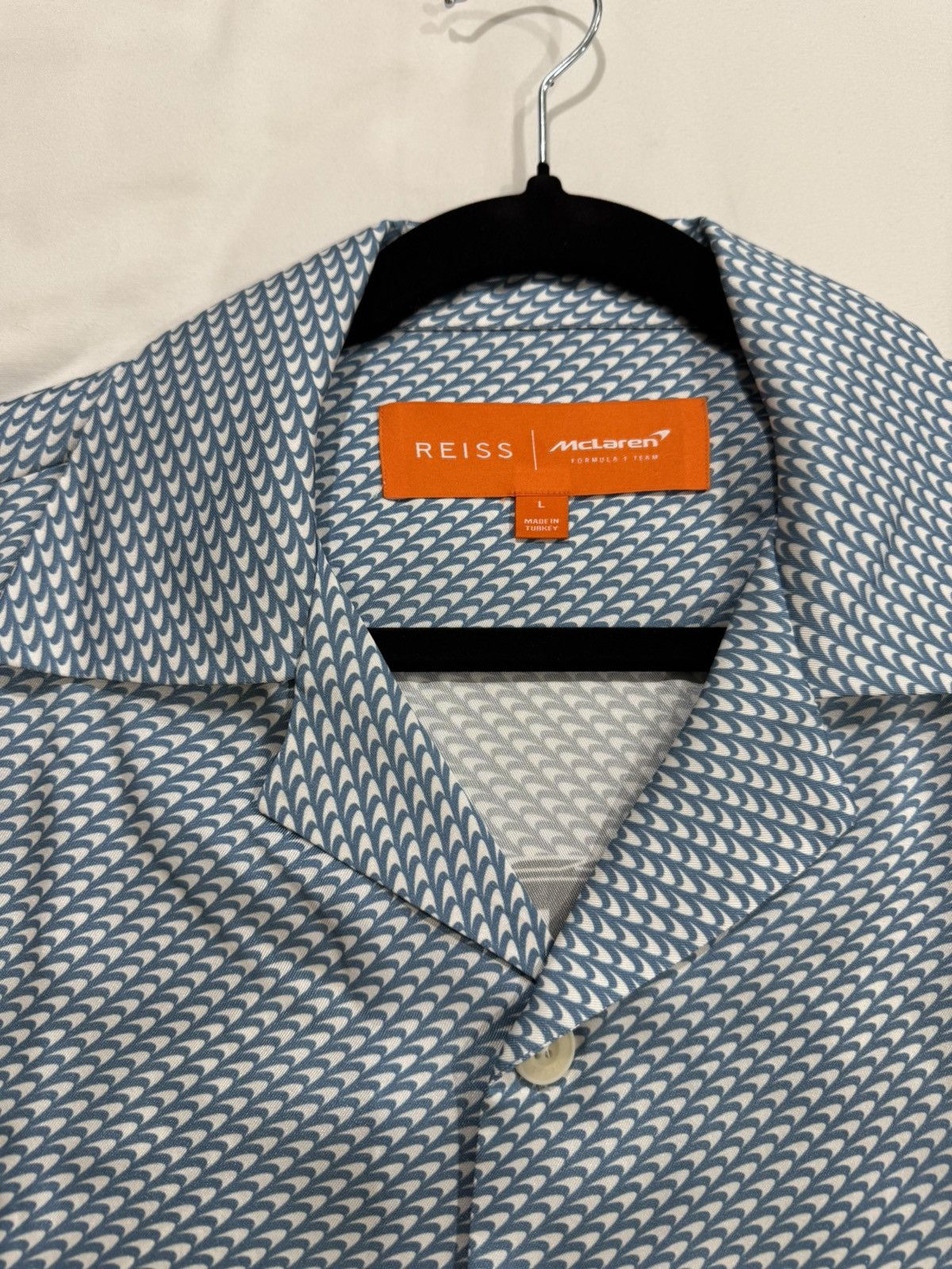 Reiss MCLAREN F1 CUBAN COLLAR SHIRT IN AIRFORCE BLUE Size US L / EU 52-54 / 3 - 5 Thumbnail