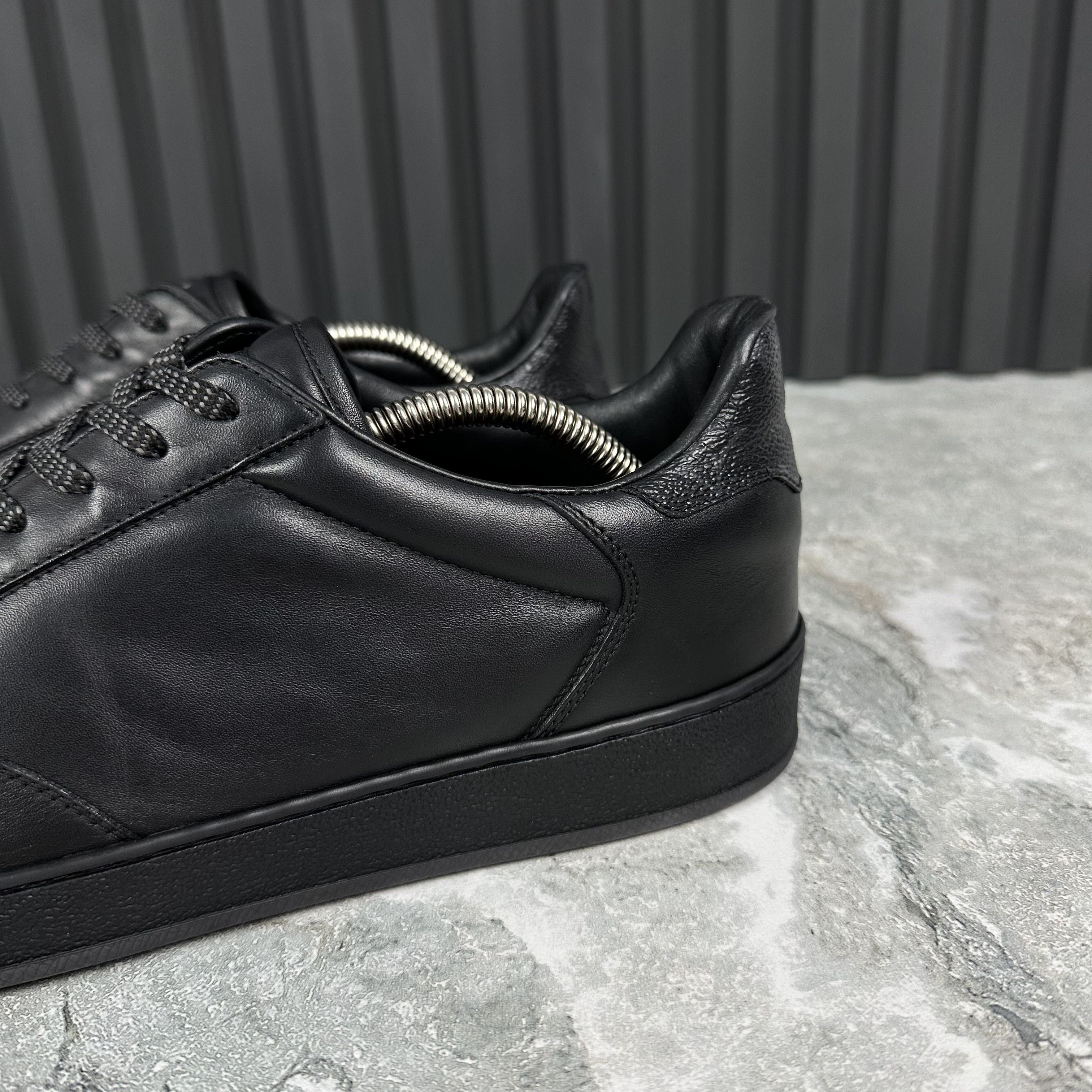 Louis Vuitton Louis Vuitton Rivoli Sneaker Leather Monogram Canva Size US 8.5 / EU 41-42 - 16 Thumbnail