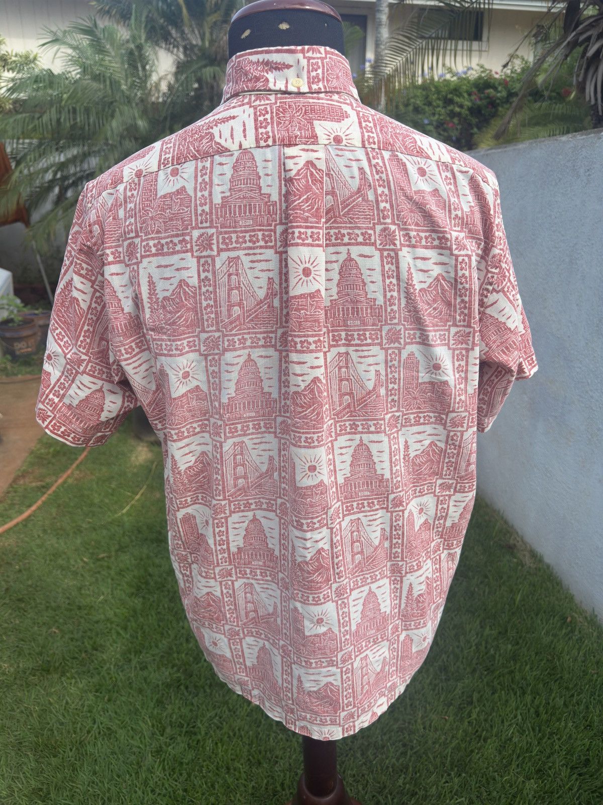 Reyn Spooner PreOwned Reyn Spooner Red Hawaiian Print 3/4 Button Men's M Size US M / EU 48-50 / 2 - 2 Thumbnail