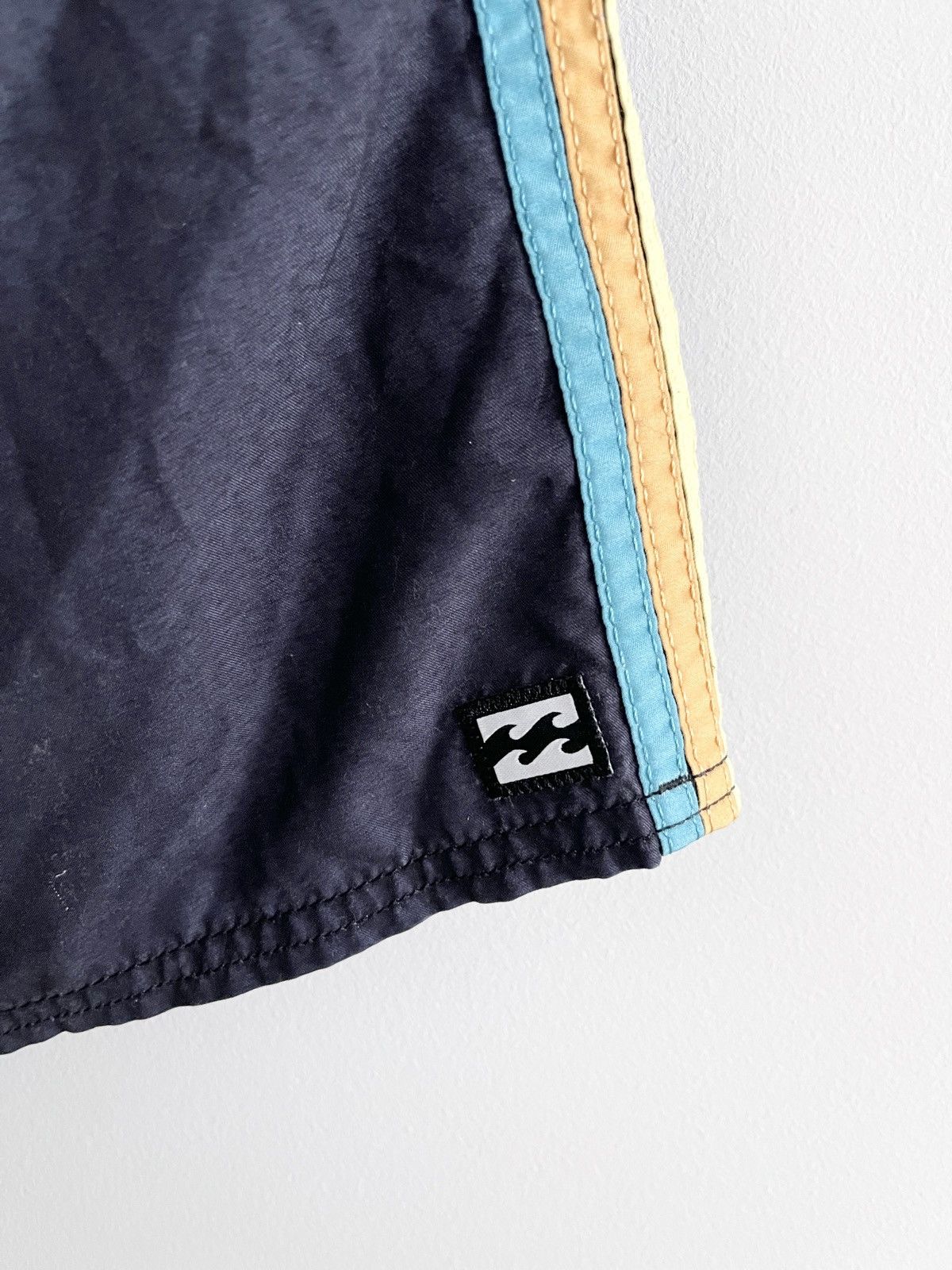 Billabong STEAL! 2000s Billabong D Bah Lo TidesSurf Shorts Size US 30 / EU 46 - 3 Thumbnail