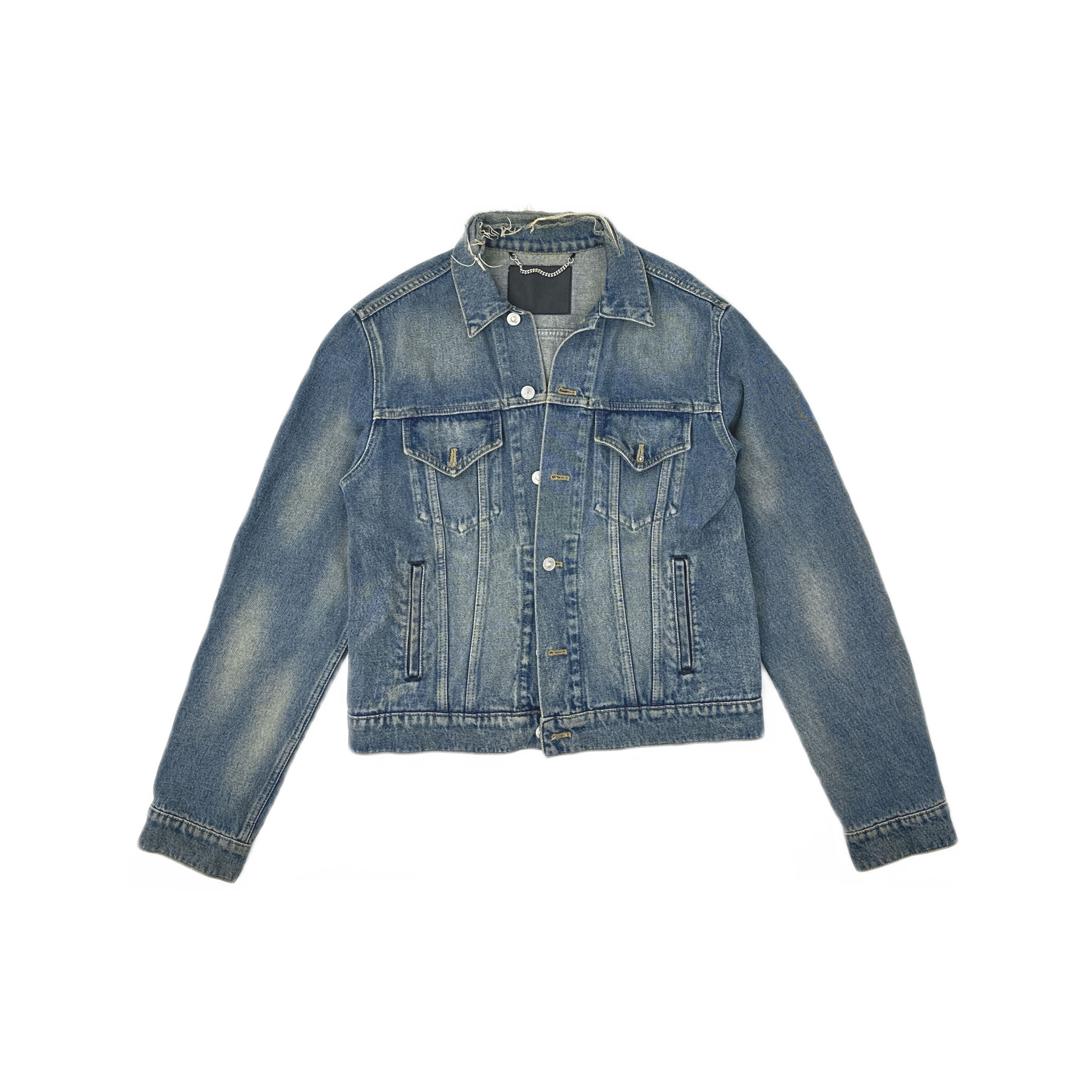 Balenciaga Balenciaga 2017 Logo Denim Jacket Size 48 Size US M / EU 48-50 / 2 - 1 Thumbnail